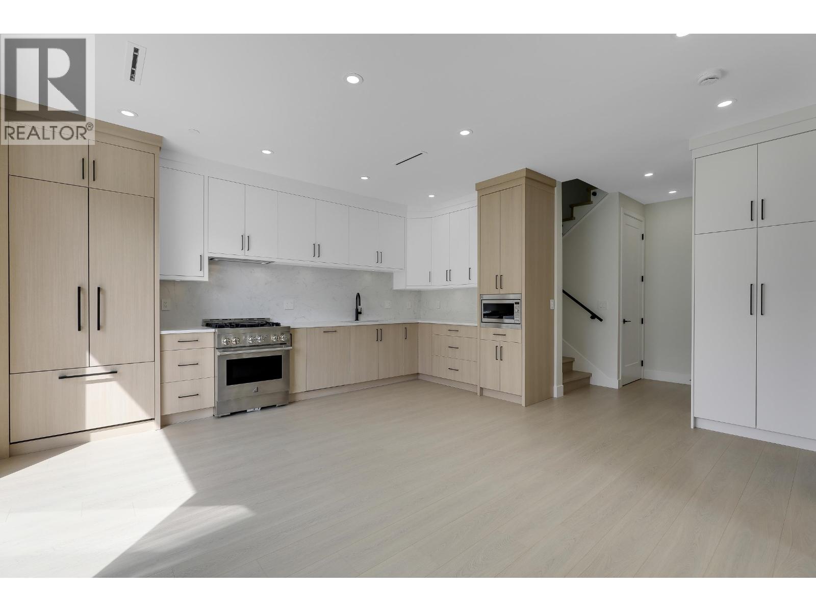 2 3695 E 26 Avenue, Vancouver, British Columbia  V5R 2M7 - Photo 15 - R3061166