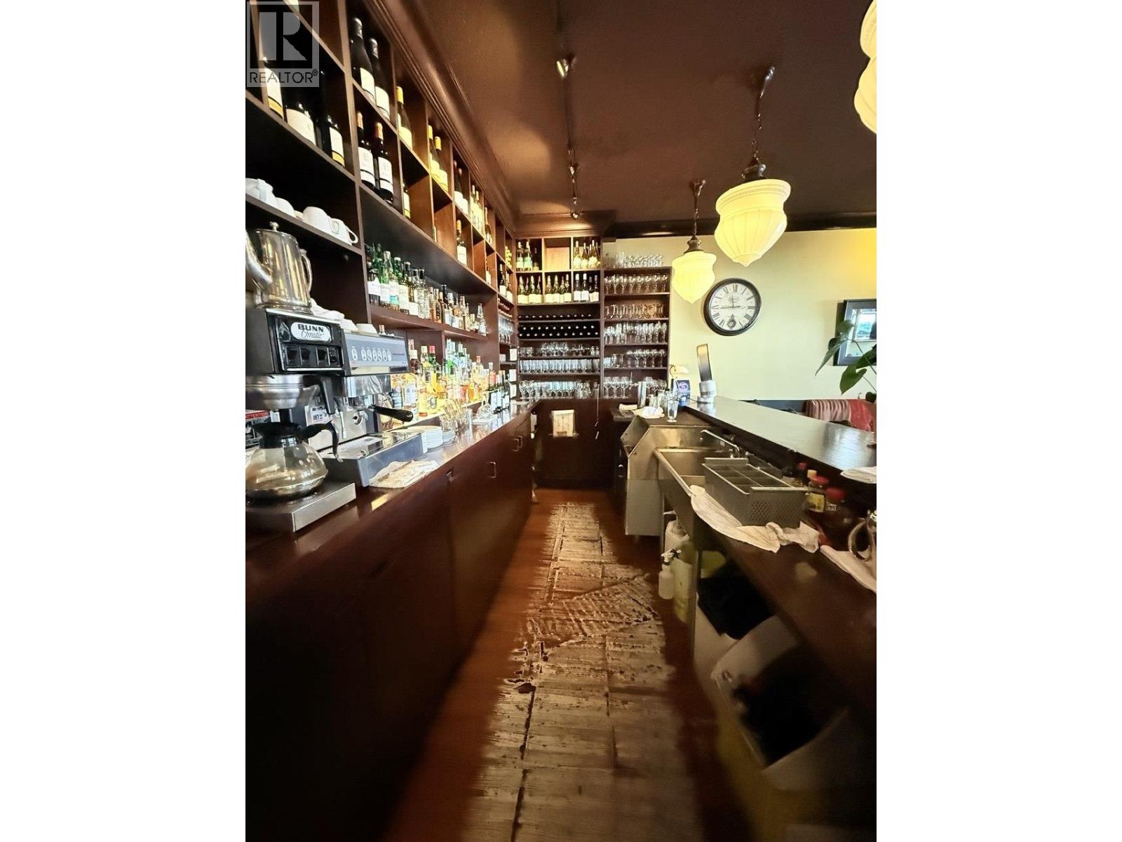 3916 Main Street, Vancouver, British Columbia  V5V 3P2 - Photo 8 - C8074153