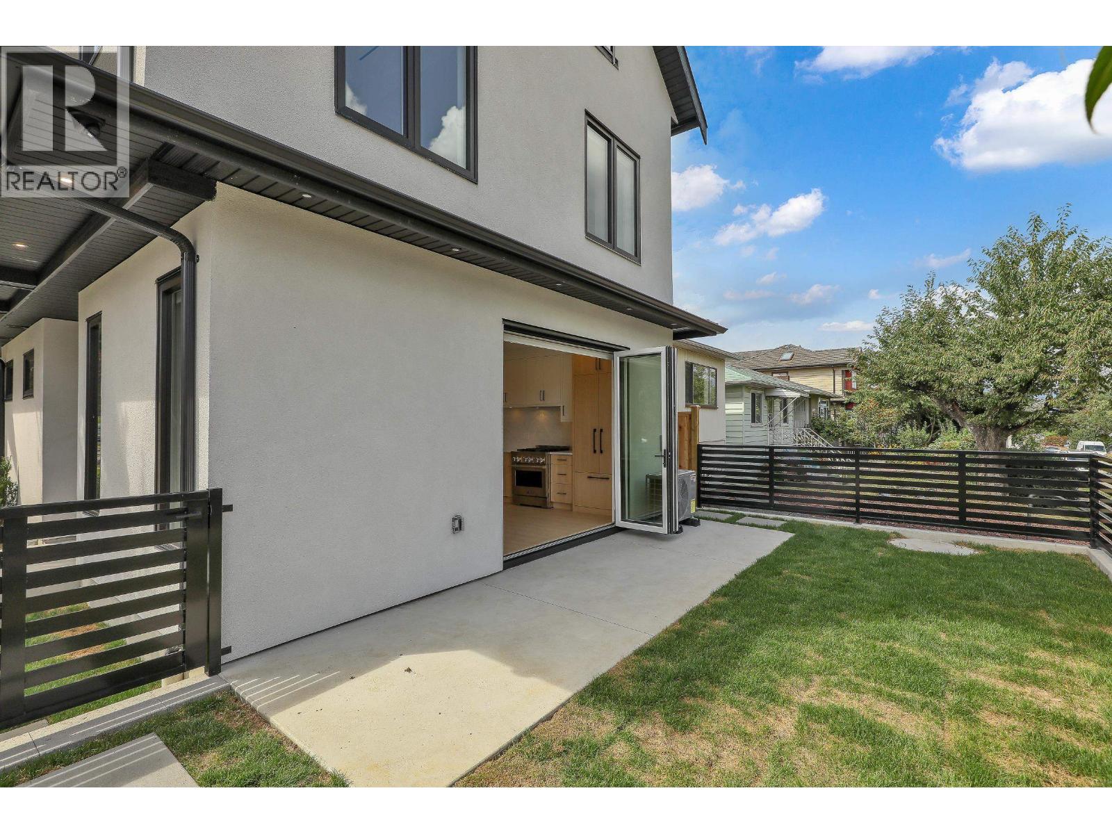 1 3695 E 26 Avenue, Vancouver, British Columbia  V5R 2M7 - Photo 28 - R3065872