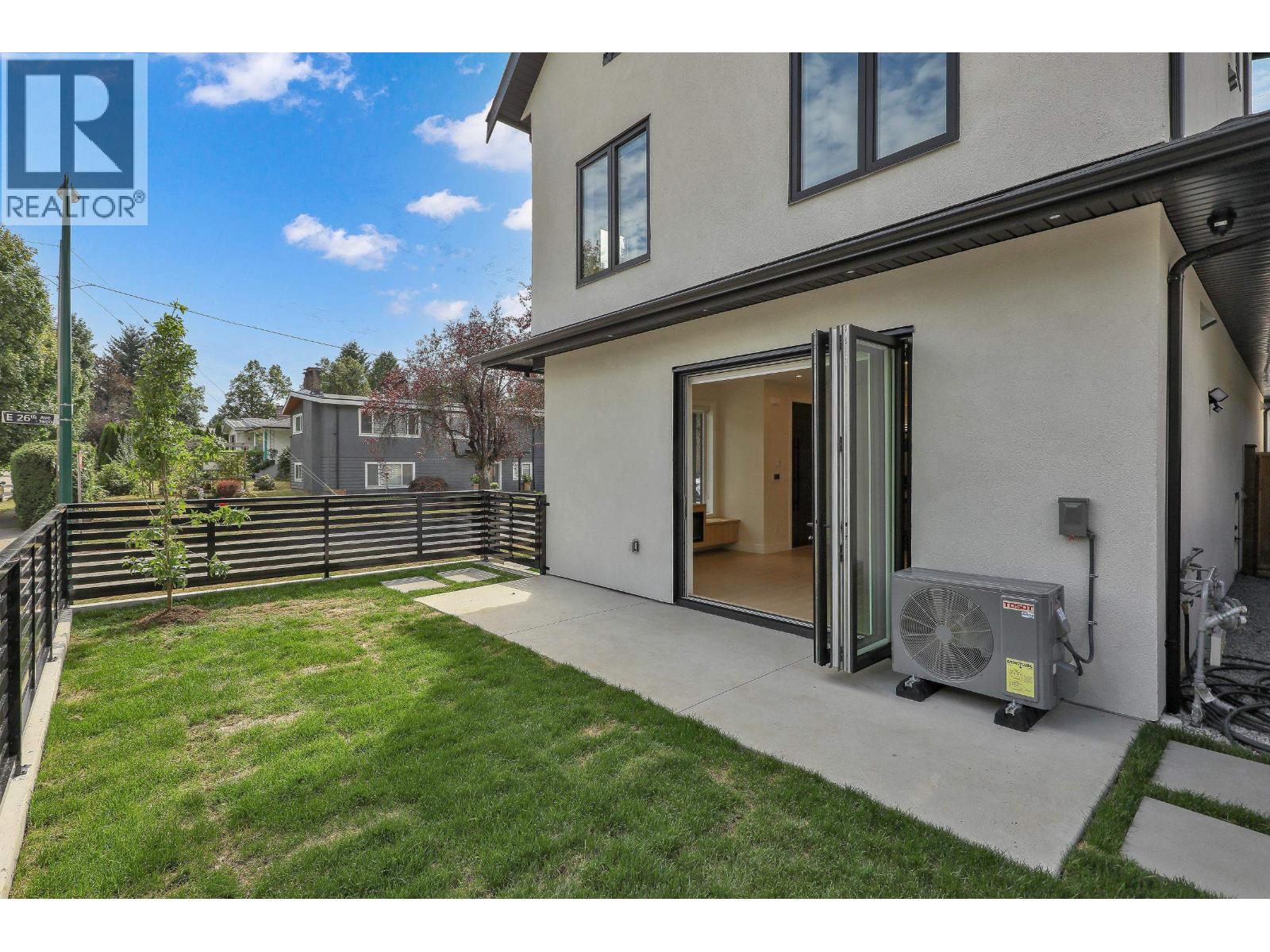 1 3695 E 26 Avenue, Vancouver, British Columbia  V5R 2M7 - Photo 30 - R3065872