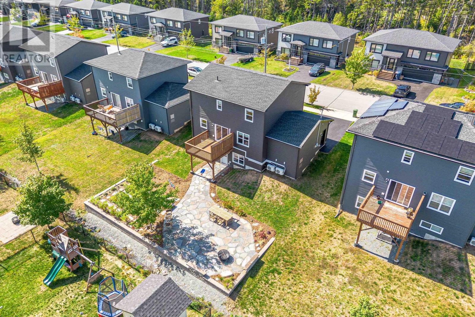 129 Hamilton Drive, Middle Sackville, Nova Scotia B4B 0S7 - Photo 1 - 202523735