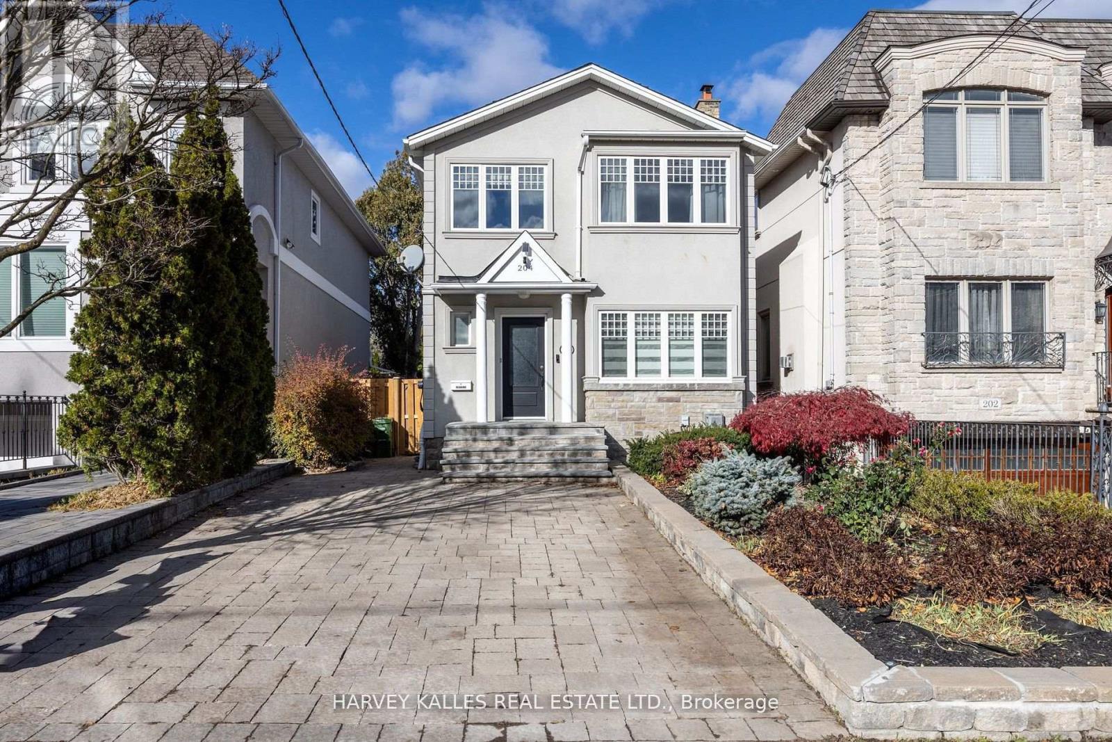 204 BROOKE AVENUE, Toronto, Ontario