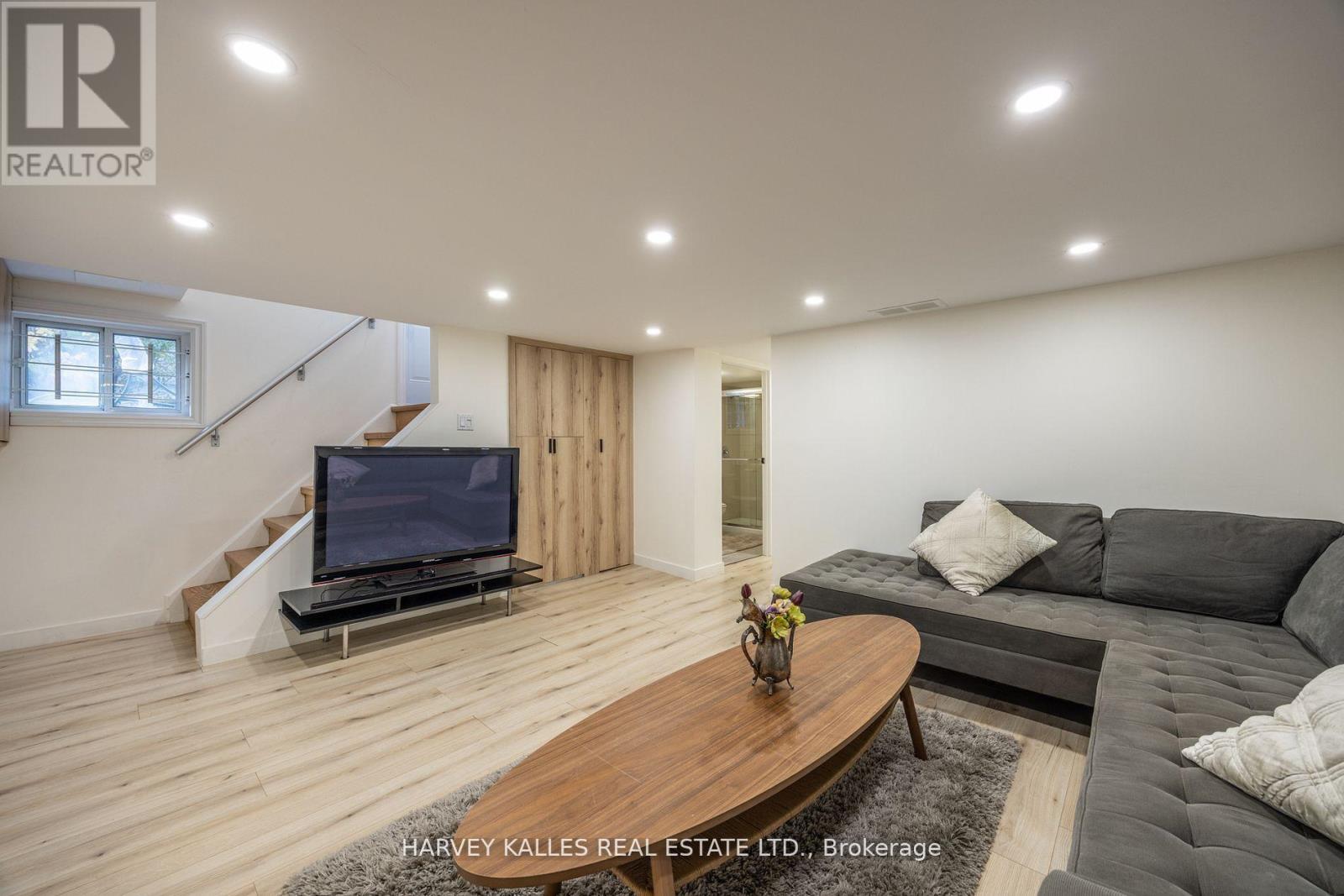 204 Brooke Avenue, Toronto, Ontario  M5M 2K6 - Photo 34 - C12583578