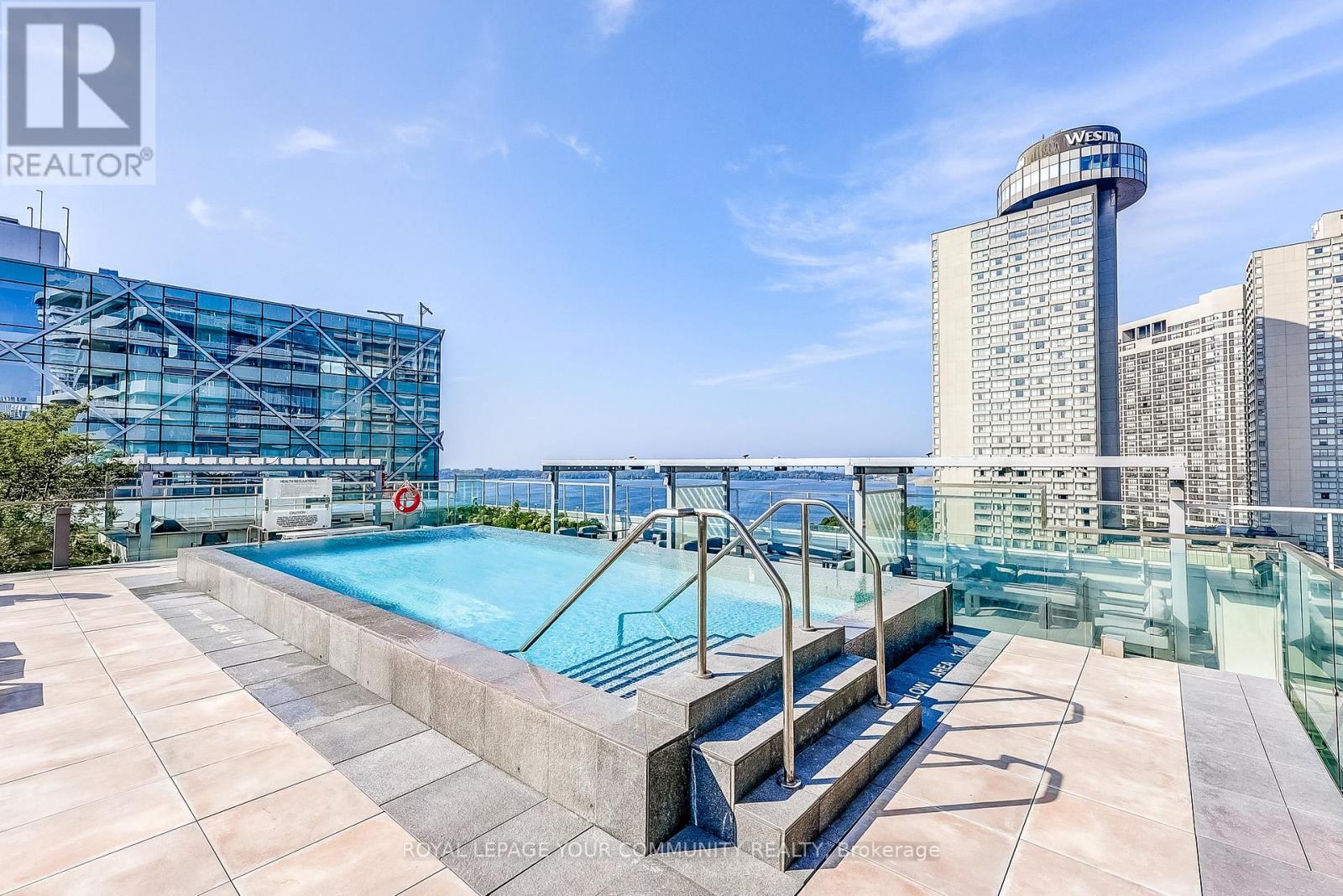 1808 - 15 Queens Quay Street E, Toronto, Ontario  M5E 0C5 - Photo 18 - C12583592