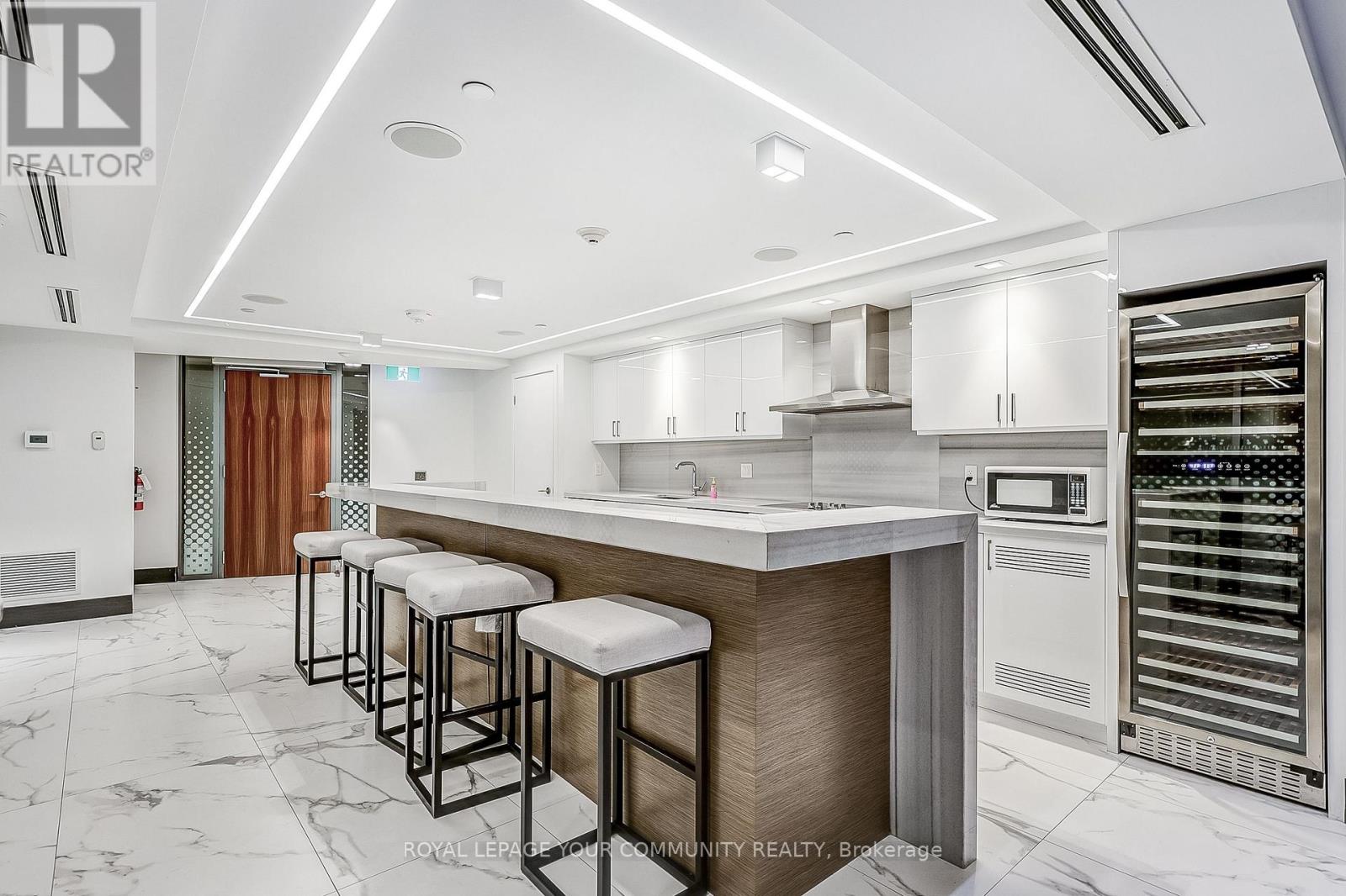 1808 - 15 Queens Quay Street E, Toronto, Ontario  M5E 0C5 - Photo 24 - C12583592