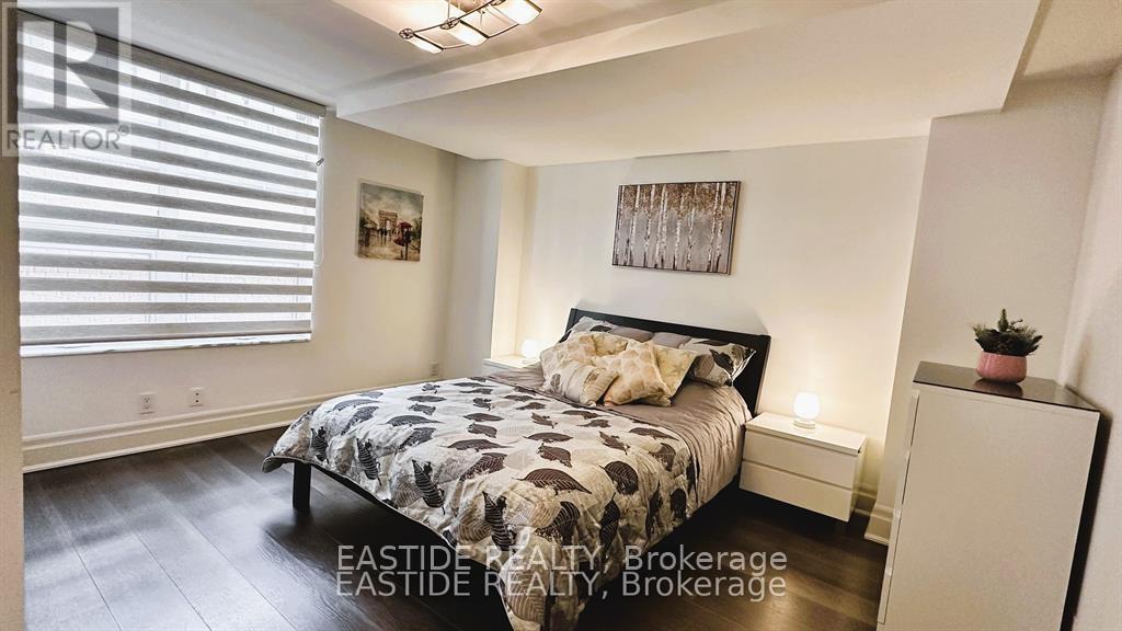 303 - 68 Yorkville Avenue, Toronto, Ontario  M5R 3V7 - Photo 15 - C12583608