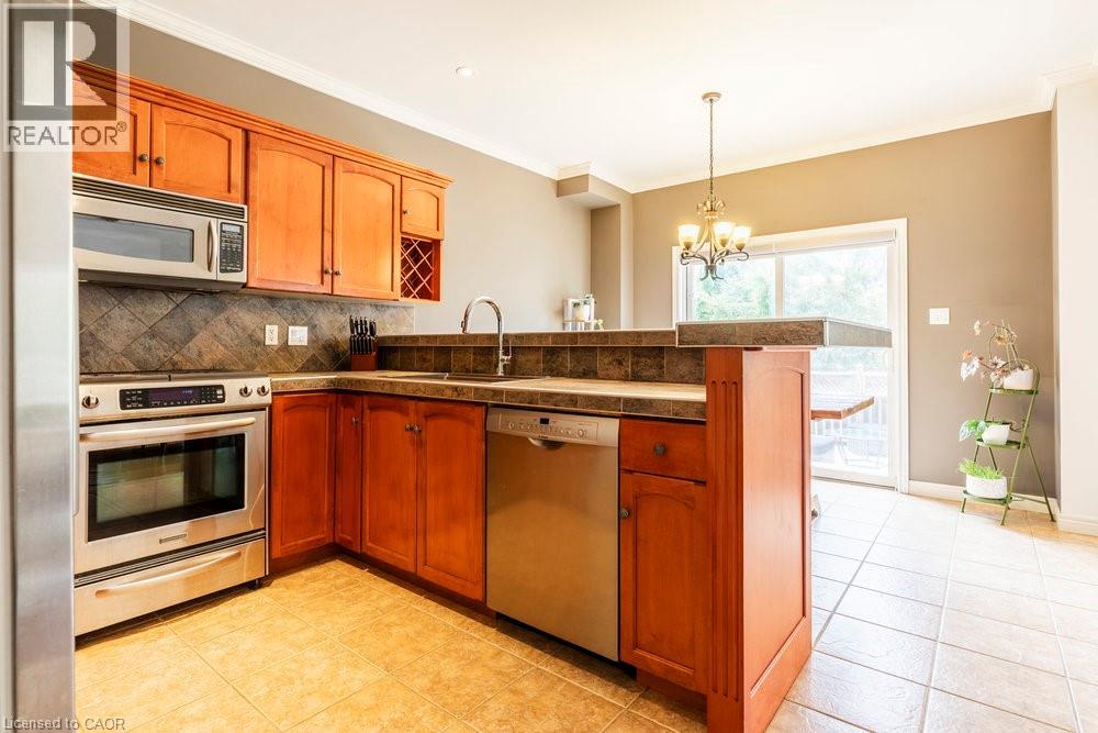 2350 Norland Drive, Burlington, Ontario  L7L 7E6 - Photo 10 - 40766465