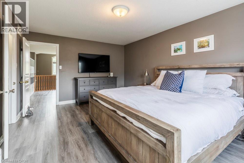 2350 Norland Drive, Burlington, Ontario  L7L 7E6 - Photo 15 - 40766465