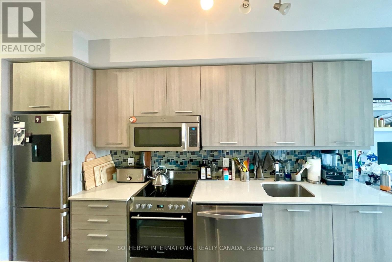 706 - 105 George Street, Toronto, Ontario  M5A 0L4 - Photo 8 - C12395512