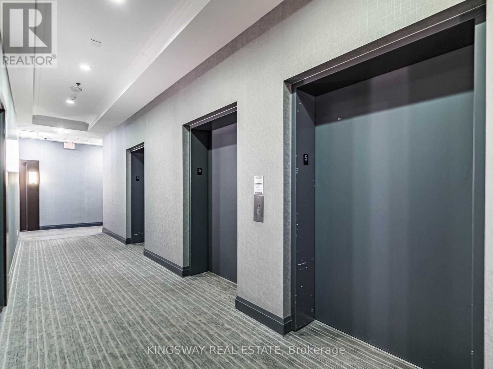 503 - 55 Speers Road, Oakville, Ontario  L6K 3V5 - Photo 8 - W12535074