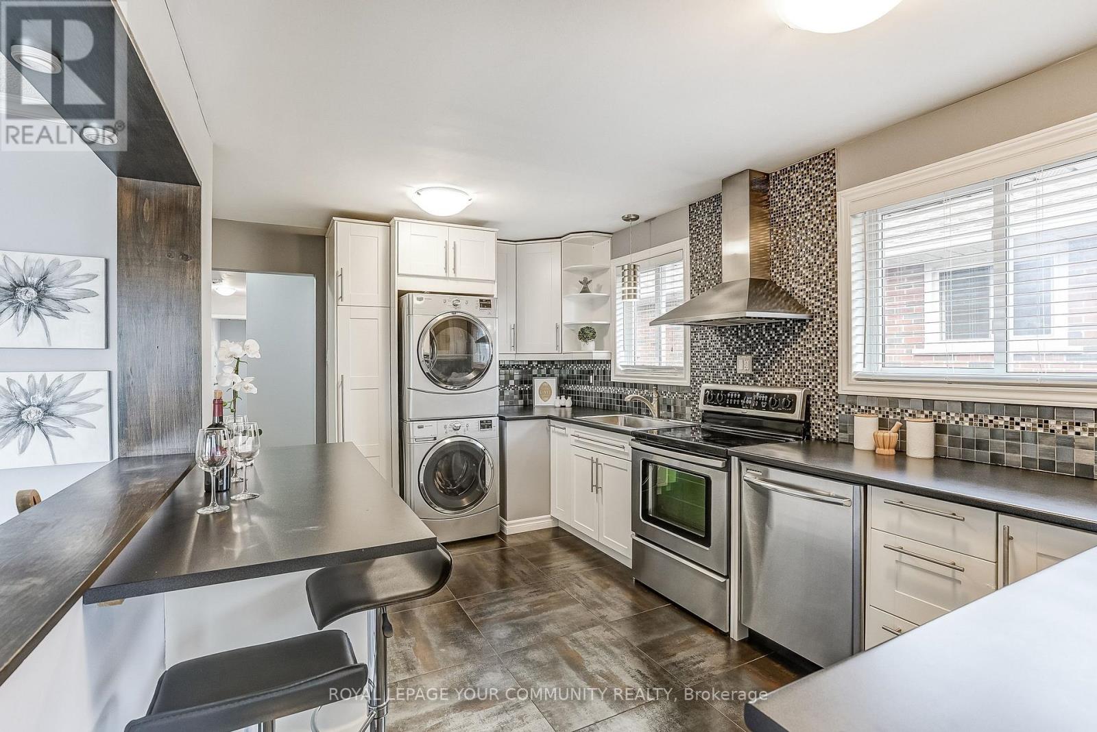 722 Green Meadow Crescent, Mississauga, Ontario L5A 2V2 - Photo 20 - W12582342