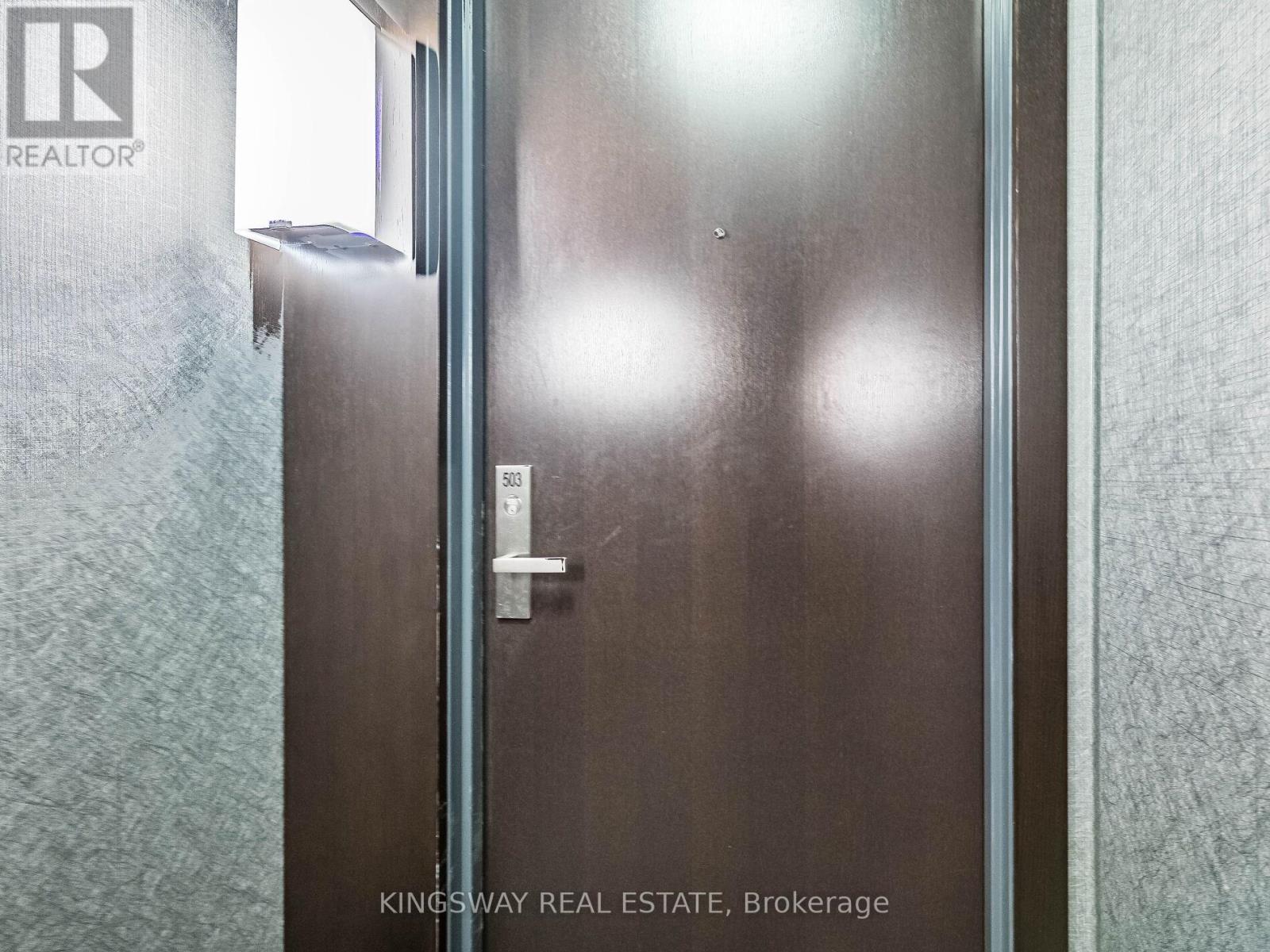 503 - 55 Speers Road, Oakville, Ontario  L6K 3V5 - Photo 7 - W12535074