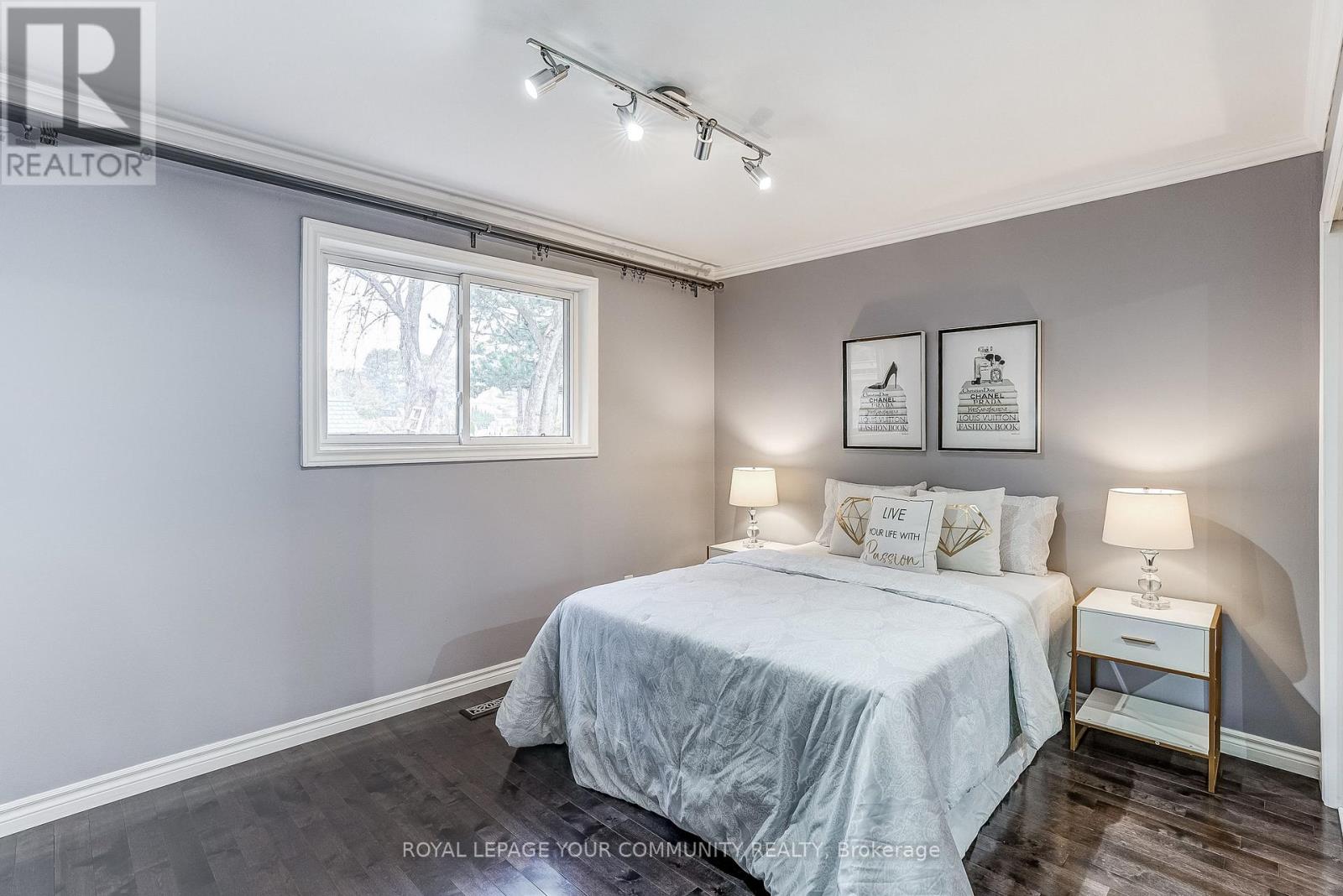 722 Green Meadow Crescent, Mississauga, Ontario L5A 2V2 - Photo 30 - W12582342