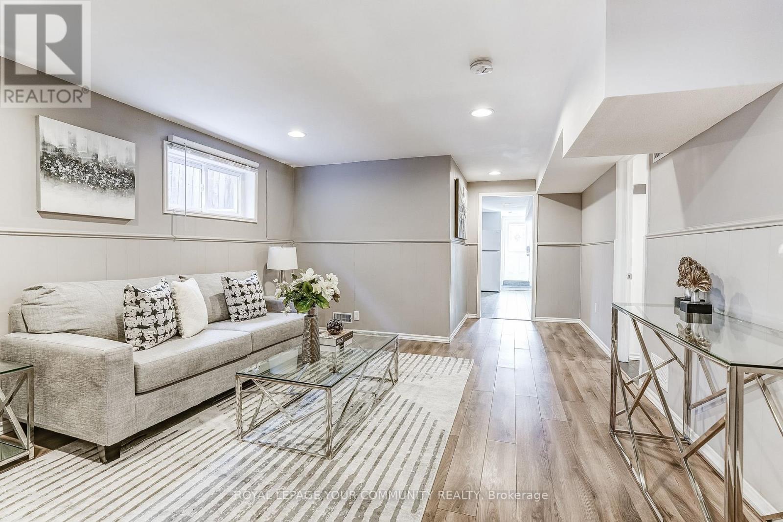 722 Green Meadow Crescent, Mississauga, Ontario L5A 2V2 - Photo 38 - W12582342