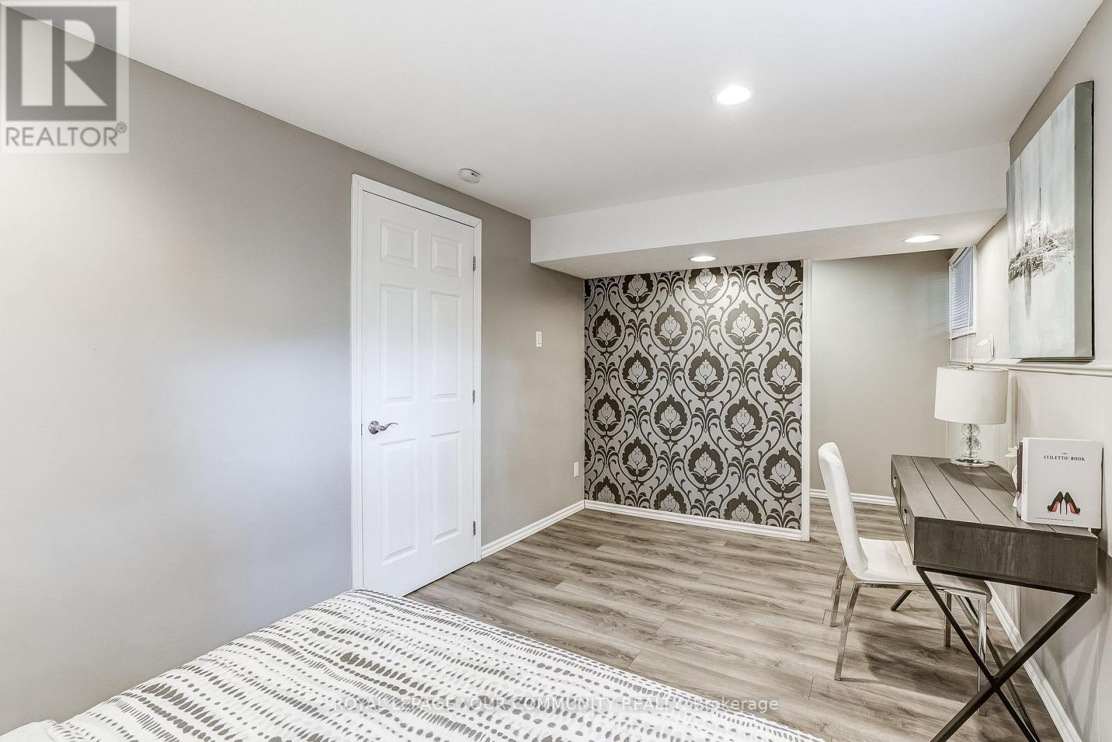 722 Green Meadow Crescent, Mississauga, Ontario L5A 2V2 - Photo 44 - W12582342