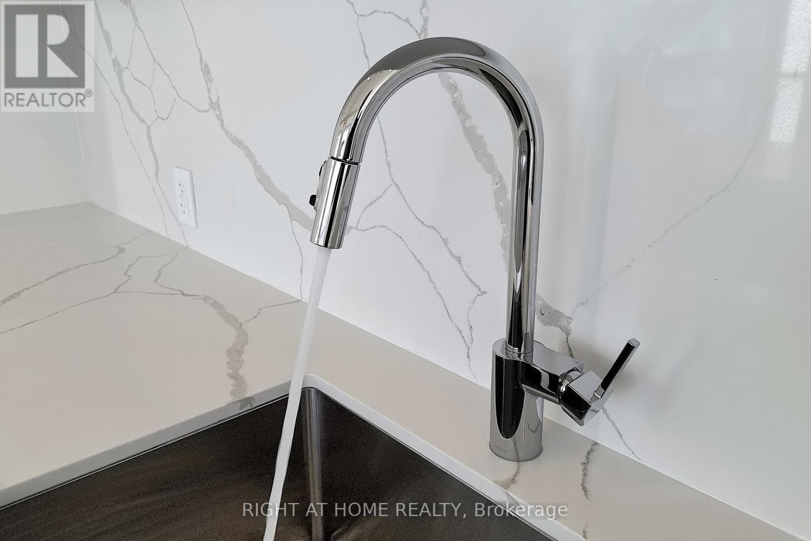 Lph106 - 8960 Jane Street, Vaughan, Ontario  L4K 2M9 - Photo 20 - N12583546