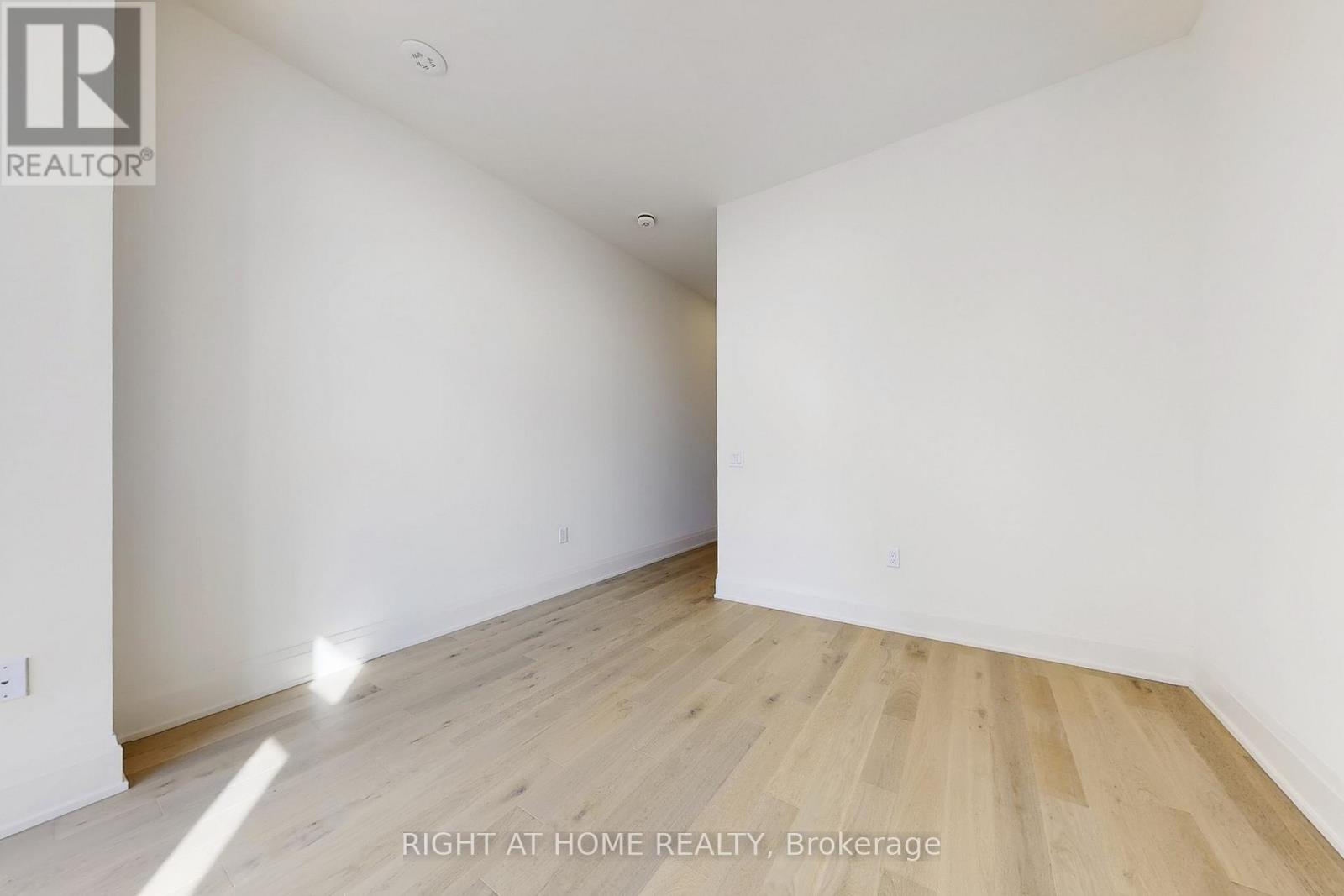 Lph106 - 8960 Jane Street, Vaughan, Ontario  L4K 2M9 - Photo 25 - N12583546