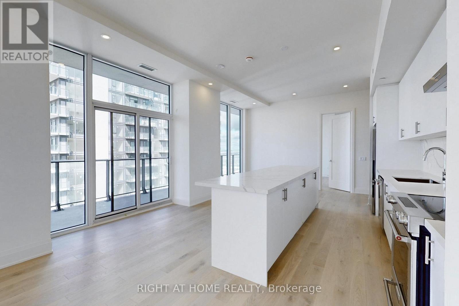 Lph106 - 8960 Jane Street, Vaughan, Ontario  L4K 2M9 - Photo 13 - N12583576