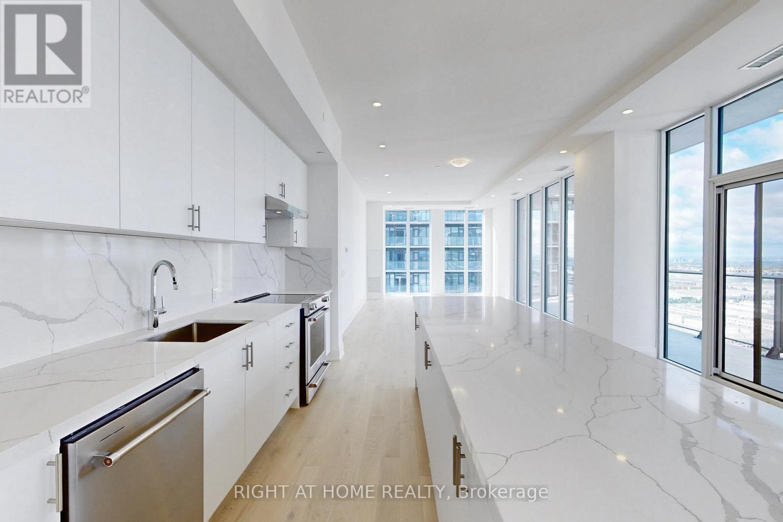 Lph106 - 8960 Jane Street, Vaughan, Ontario  L4K 2M9 - Photo 20 - N12583576