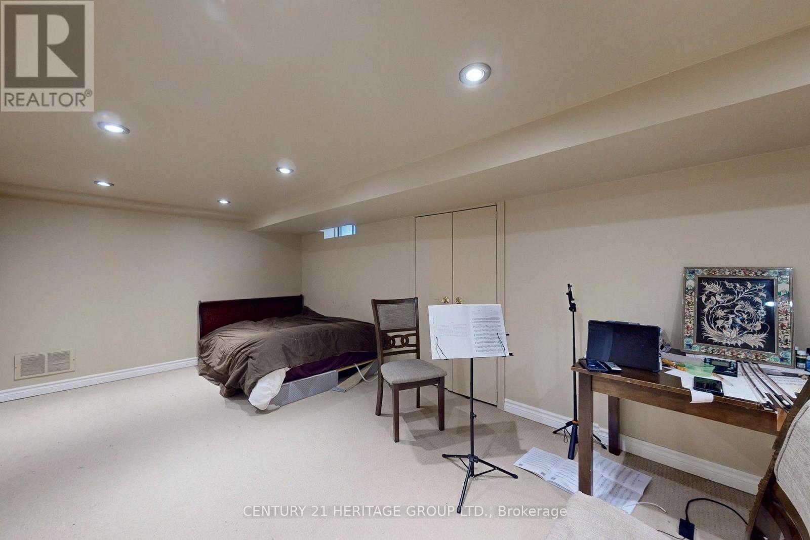 136 Cranberry Lane, Aurora, Ontario  L4G 5Z3 - Photo 36 - N12583600