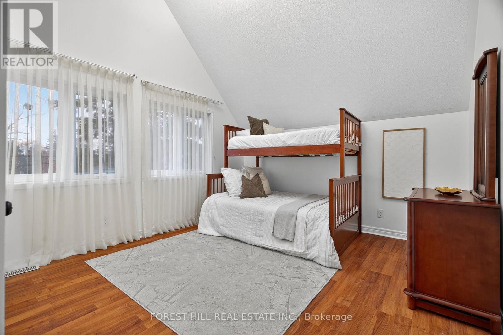 26 Elm Grove Avenue, Richmond Hill, Ontario  L4E 2T1 - Photo 24 - N12583602