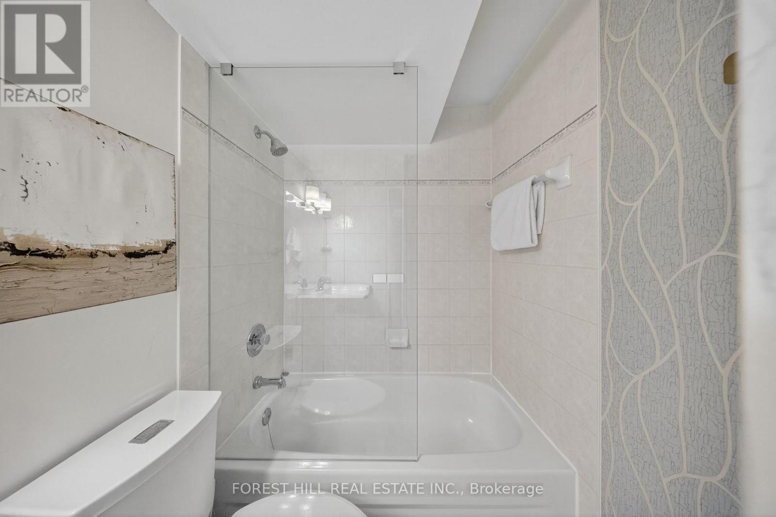 26 Elm Grove Avenue, Richmond Hill, Ontario  L4E 2T1 - Photo 40 - N12583602