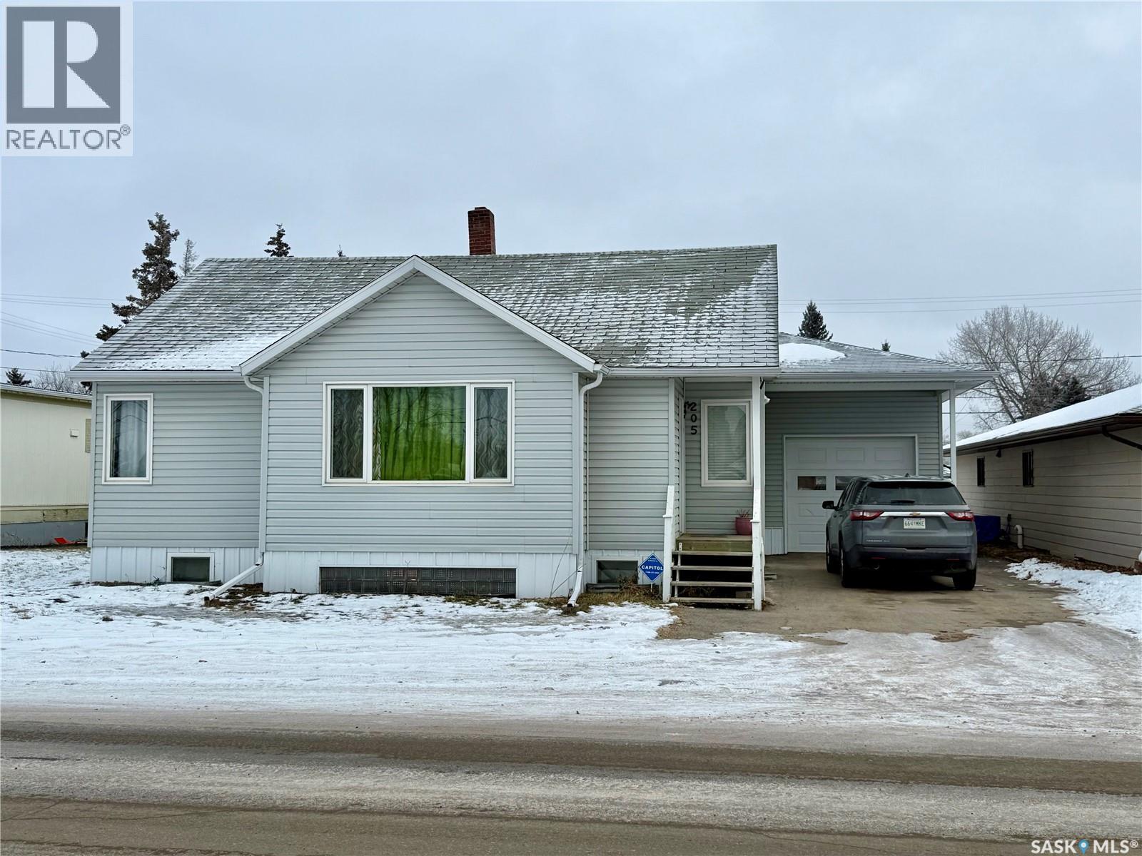 205 1st Street E, Spiritwood, Saskatchewan  S0J 2M0 - Photo 1 - SK024845