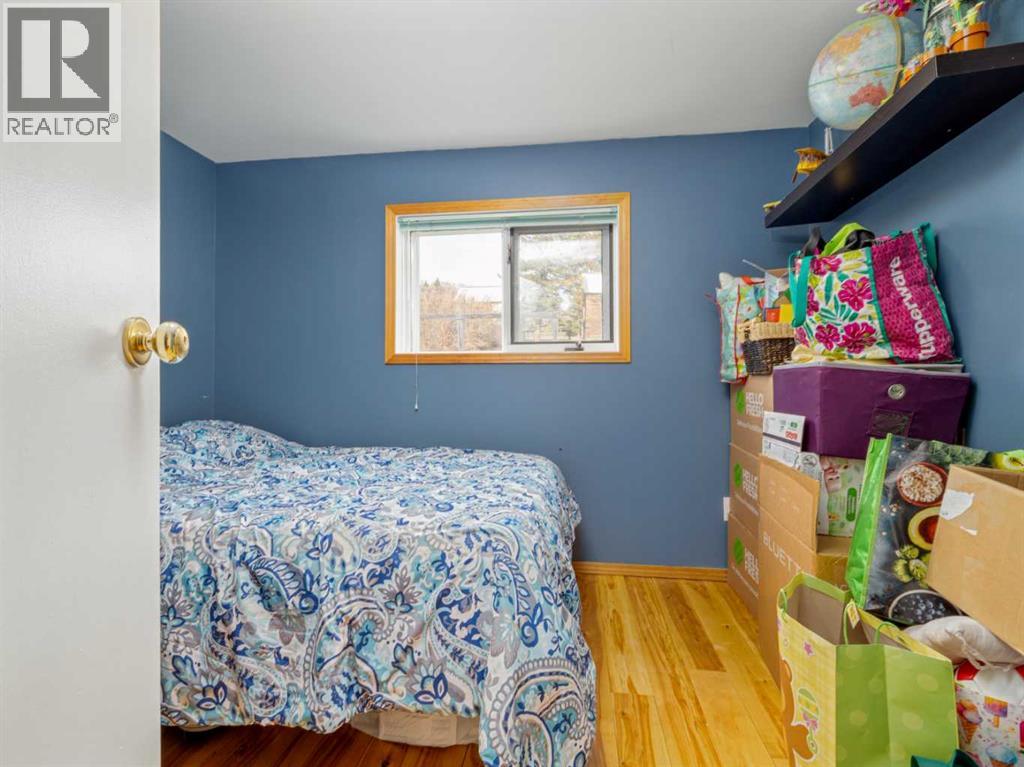 740 First Avenue, Beaver Mines, Alberta  T0K 1W0 - Photo 8 - A2270667