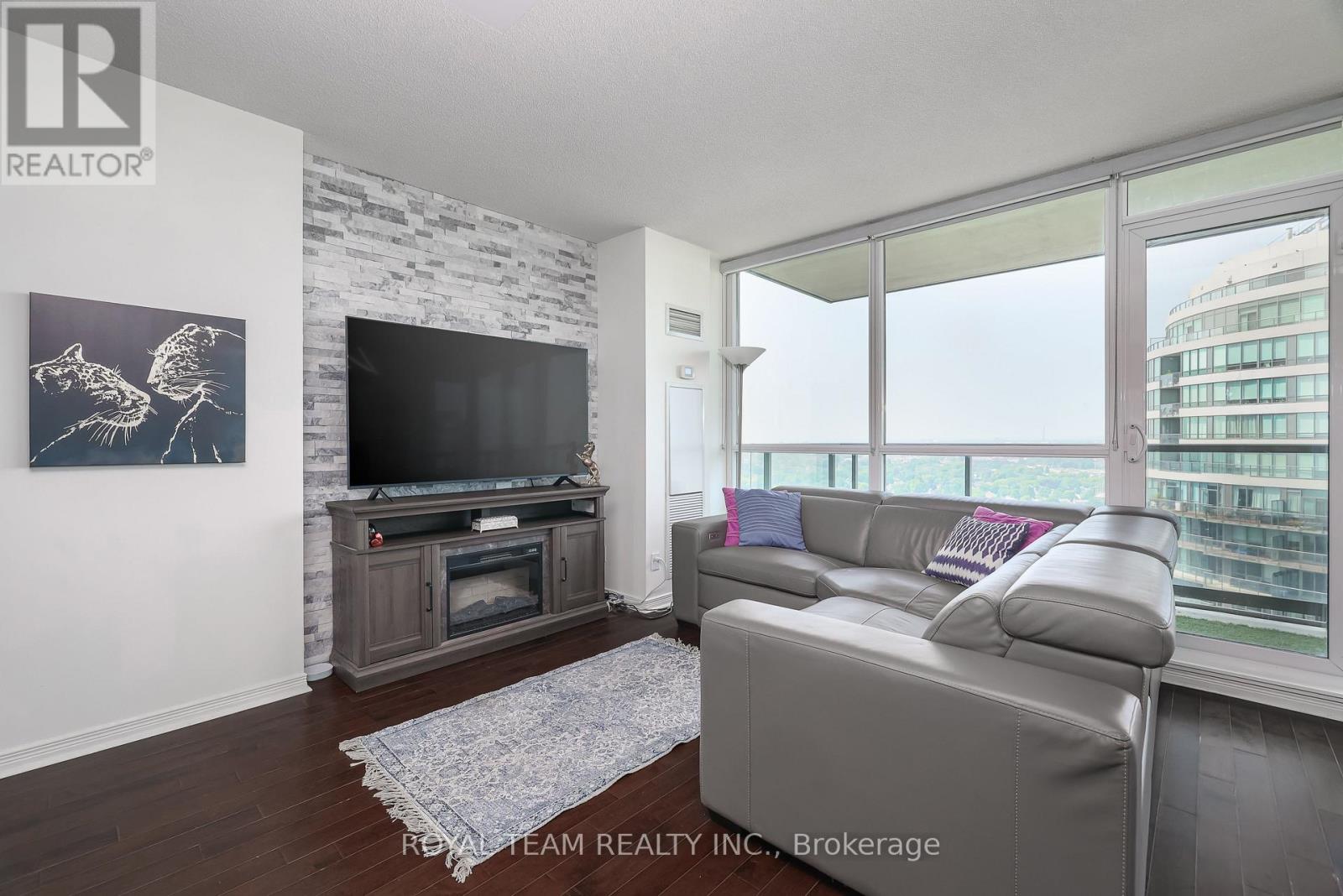 2504 - 2230 Lake Shore Boulevard W, Toronto, Ontario  M8V 0B2 - Photo 11 - W12583550