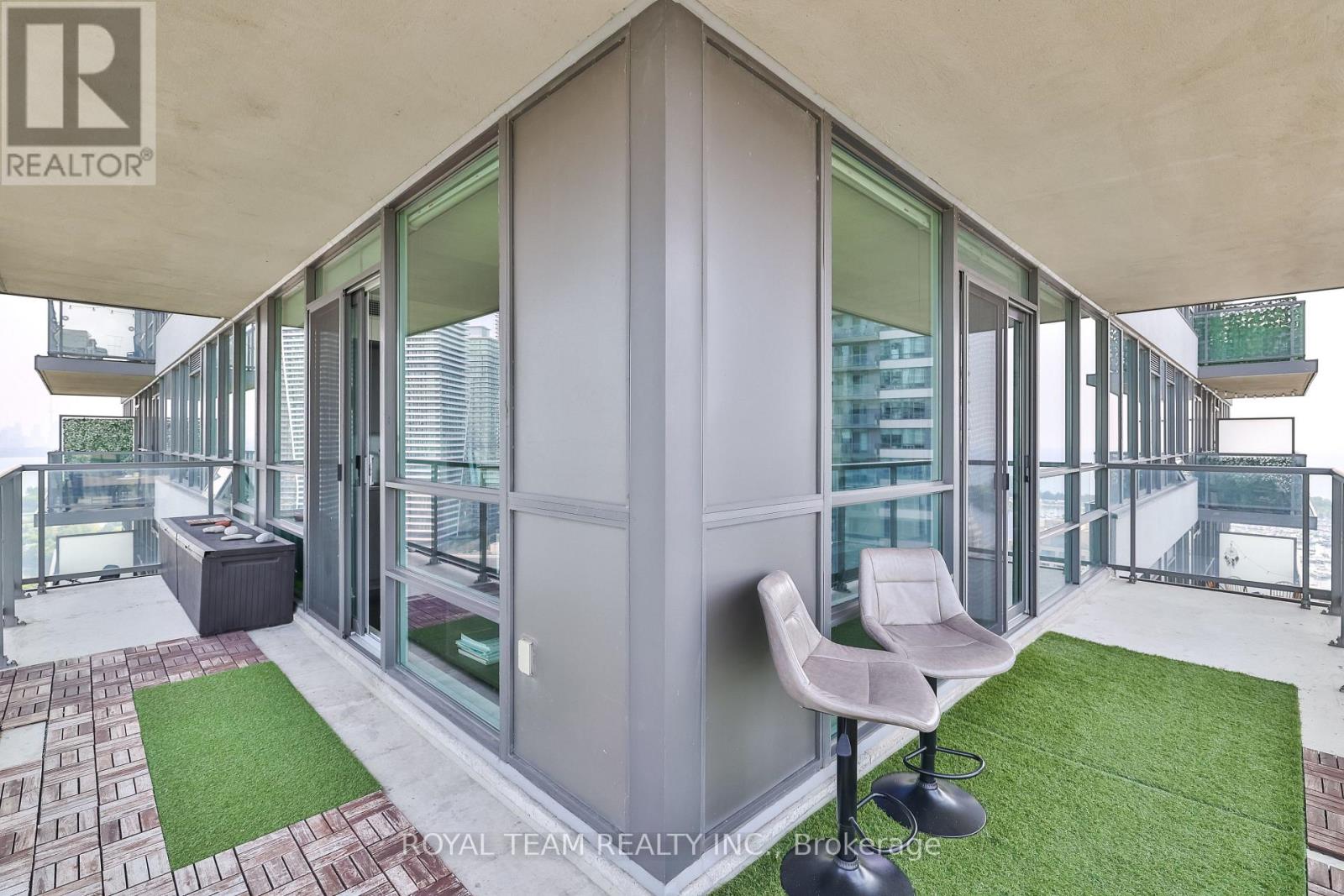 2504 - 2230 Lake Shore Boulevard W, Toronto, Ontario  M8V 0B2 - Photo 21 - W12583550