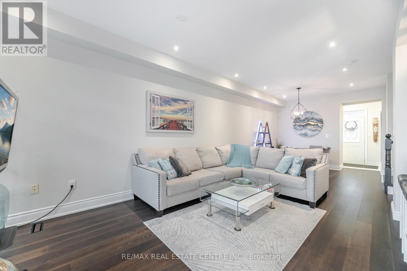 35 - 2295 Rochester Circle, Oakville, Ontario  L6M 5C8 - Photo 10 - W12583598