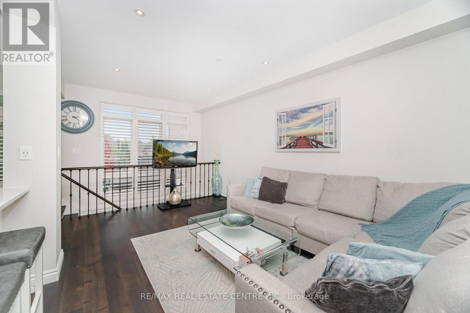 35 - 2295 Rochester Circle, Oakville, Ontario  L6M 5C8 - Photo 11 - W12583598