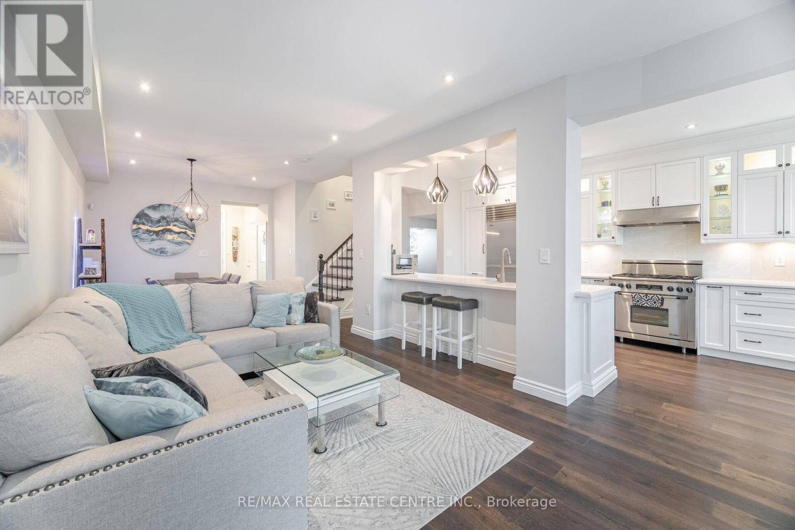 35 - 2295 Rochester Circle, Oakville, Ontario  L6M 5C8 - Photo 12 - W12583598