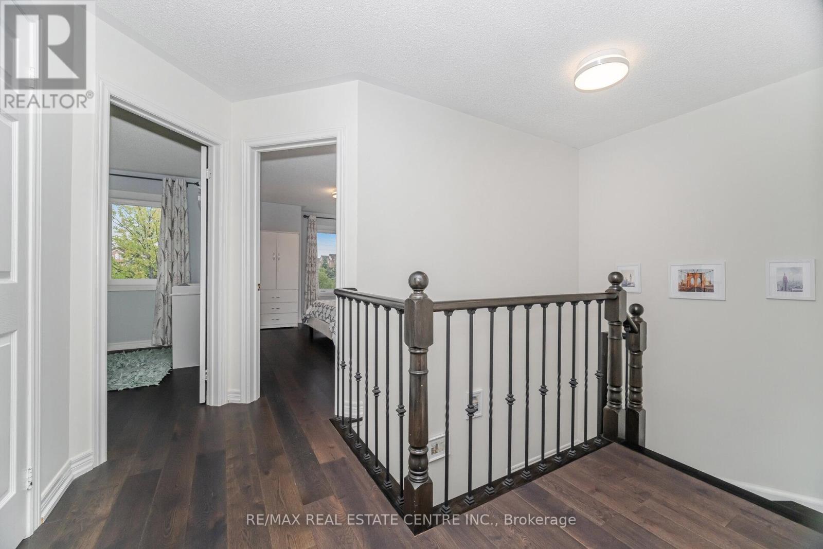 35 - 2295 Rochester Circle, Oakville, Ontario  L6M 5C8 - Photo 22 - W12583598