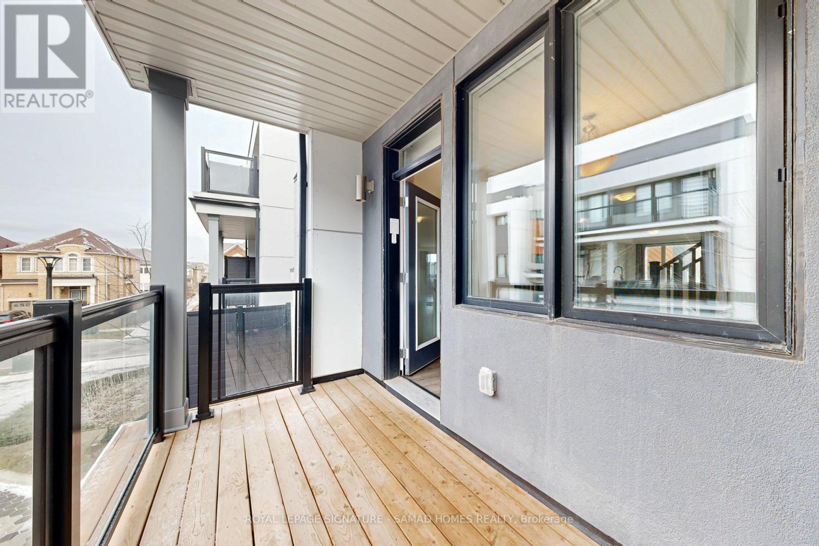 3 - 98 Huguenot Road, Oakville, Ontario  L6H 0X3 - Photo 38 - W12583606