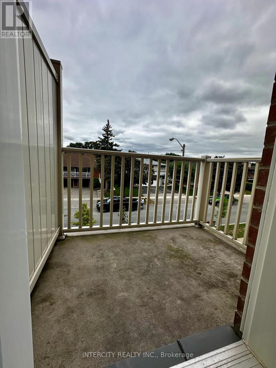 206 - 25 Richgrove Drive, Toronto, Ontario  M9R 0A3 - Photo 11 - W12583610