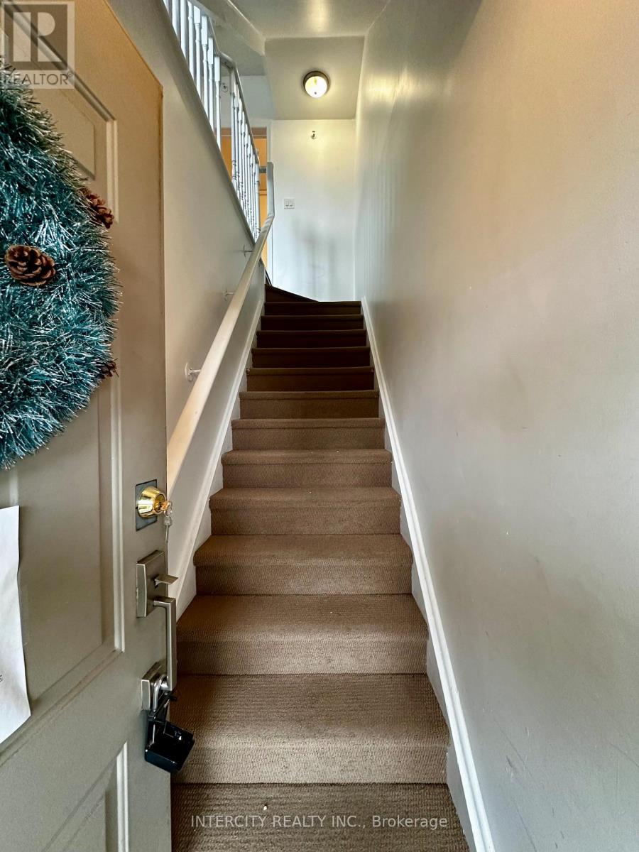 206 - 25 Richgrove Drive, Toronto, Ontario  M9R 0A3 - Photo 2 - W12583610