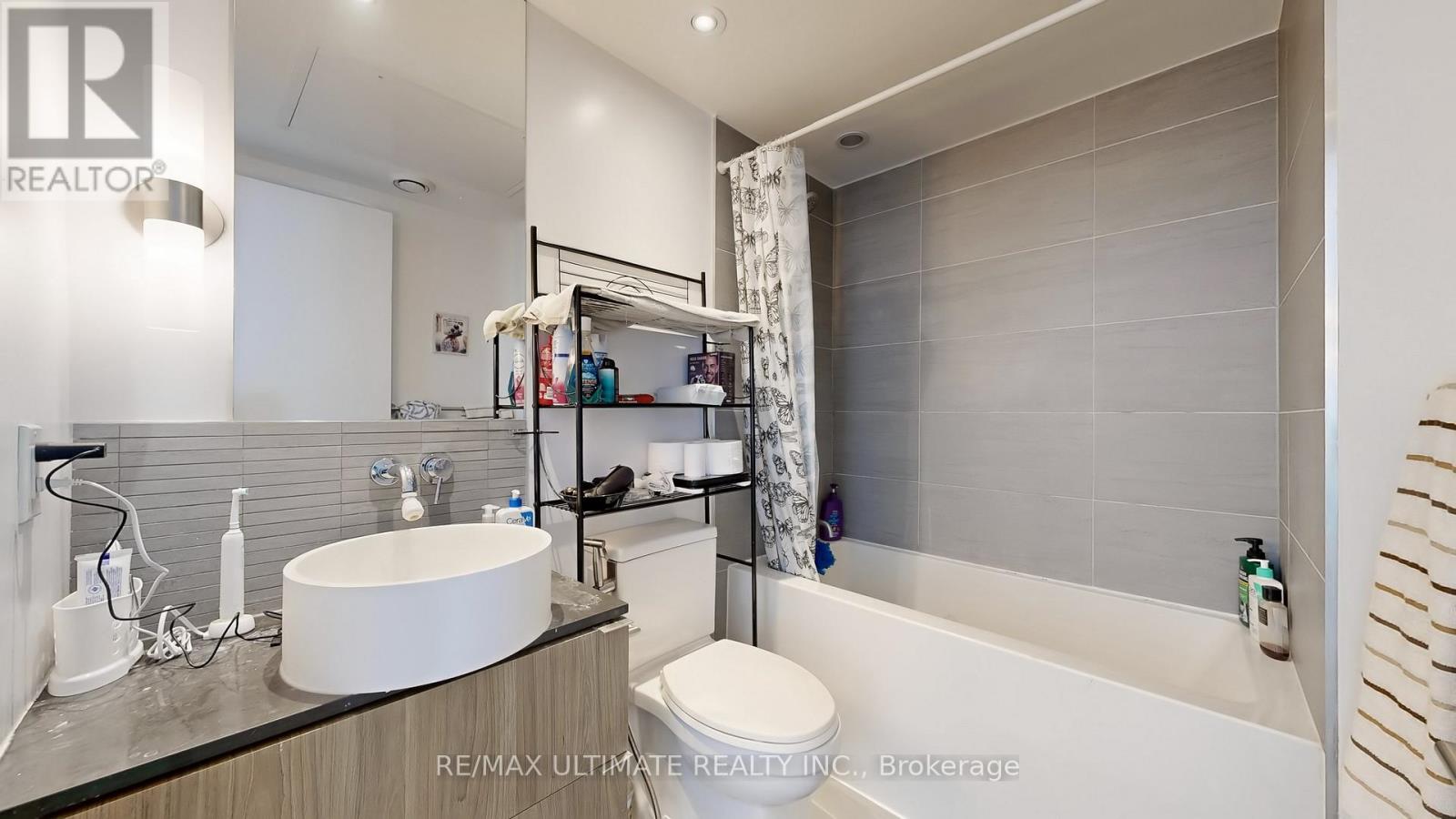 2102 - 161 Roehampton Avenue, Toronto, Ontario  M4P 0C8 - Photo 17 - C12436284