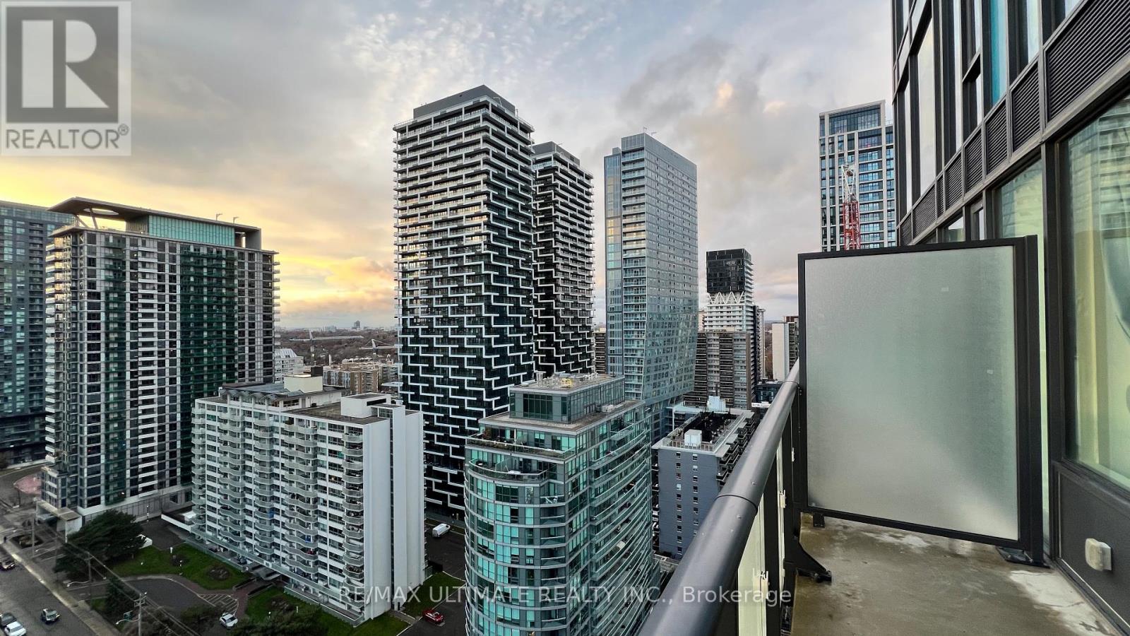 2102 - 161 Roehampton Avenue, Toronto, Ontario  M4P 0C8 - Photo 30 - C12436284