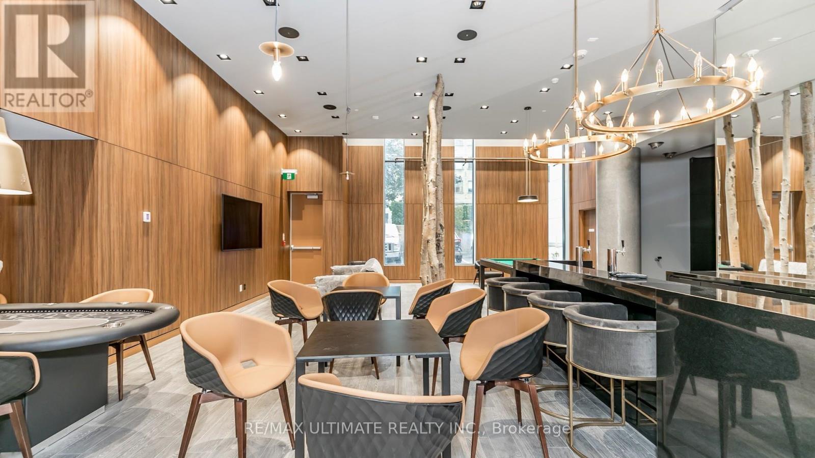 2102 - 161 Roehampton Avenue, Toronto, Ontario  M4P 0C8 - Photo 34 - C12436284