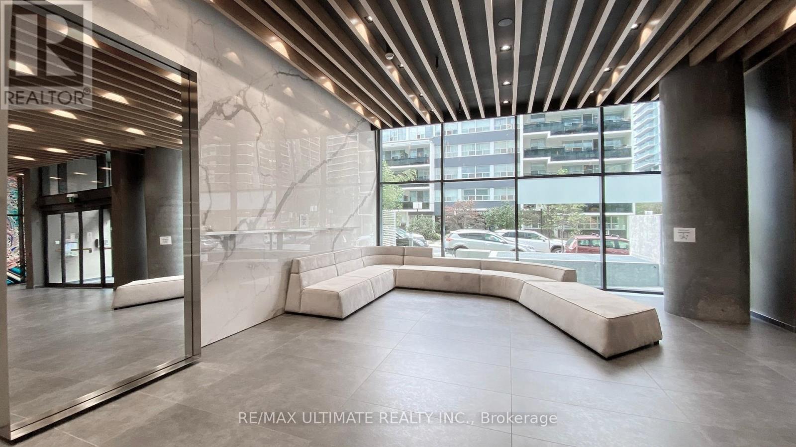 2102 - 161 Roehampton Avenue, Toronto, Ontario  M4P 0C8 - Photo 4 - C12436284