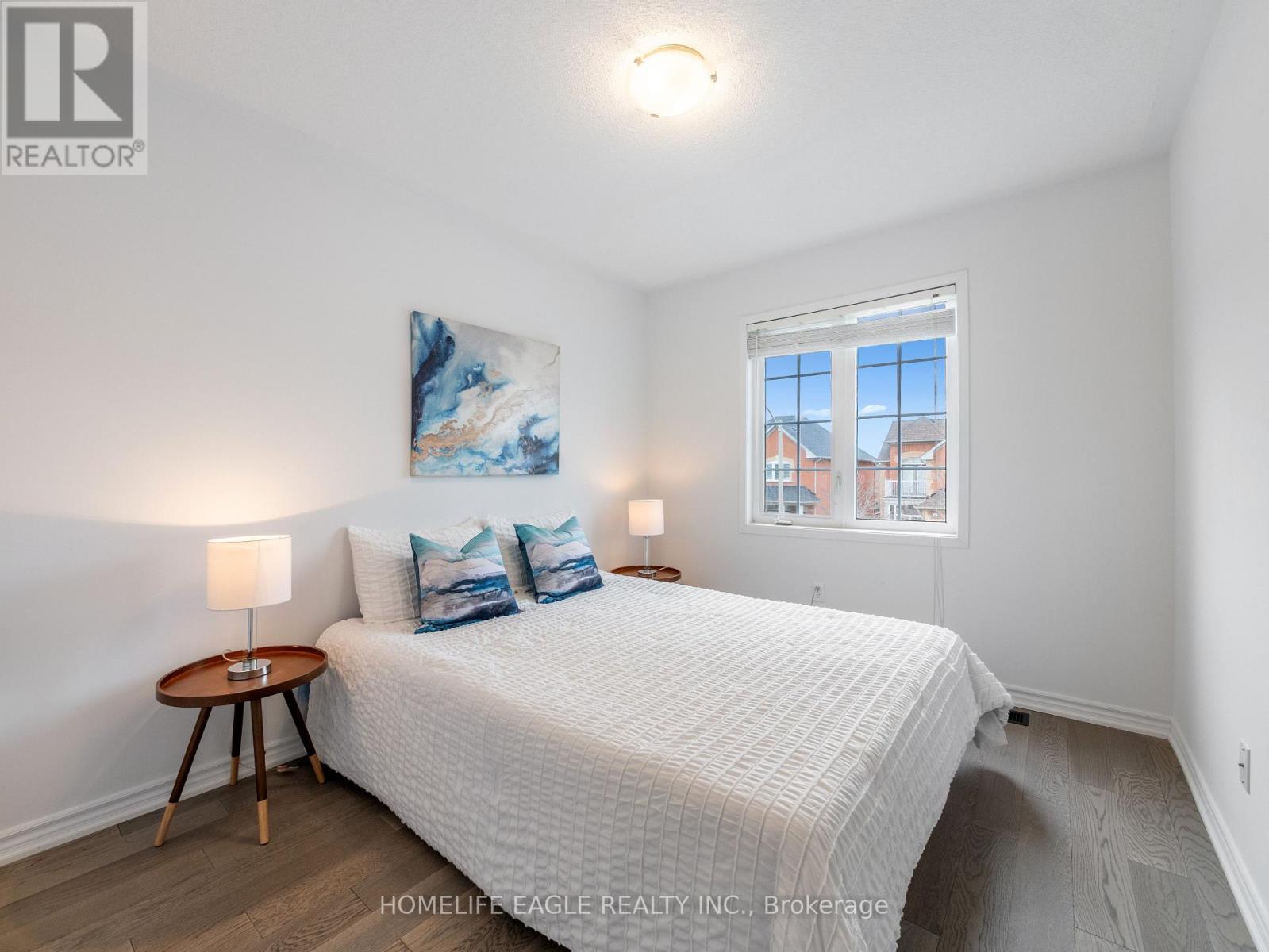 90 Barnwood Drive, Richmond Hill, Ontario  L4E 5A2 - Photo 20 - N12582408