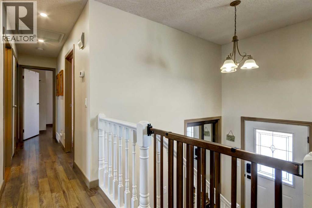 105 Maplewood Drive, Strathmore, Alberta  T1P 1E9 - Photo 18 - A2271940