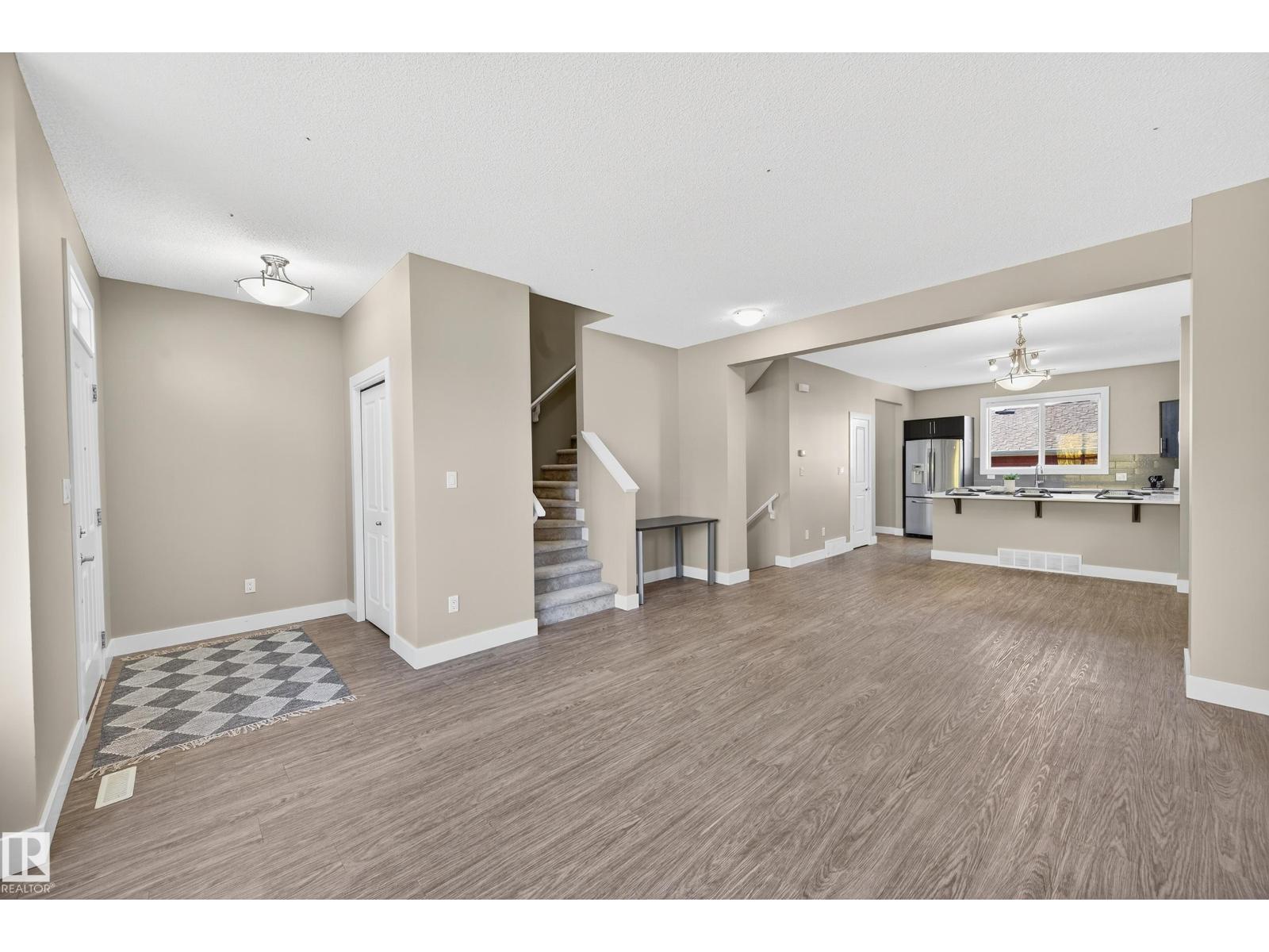 2126 24 St Nw, Edmonton, Alberta  T6T 0Y4 - Photo 7 - E4462261