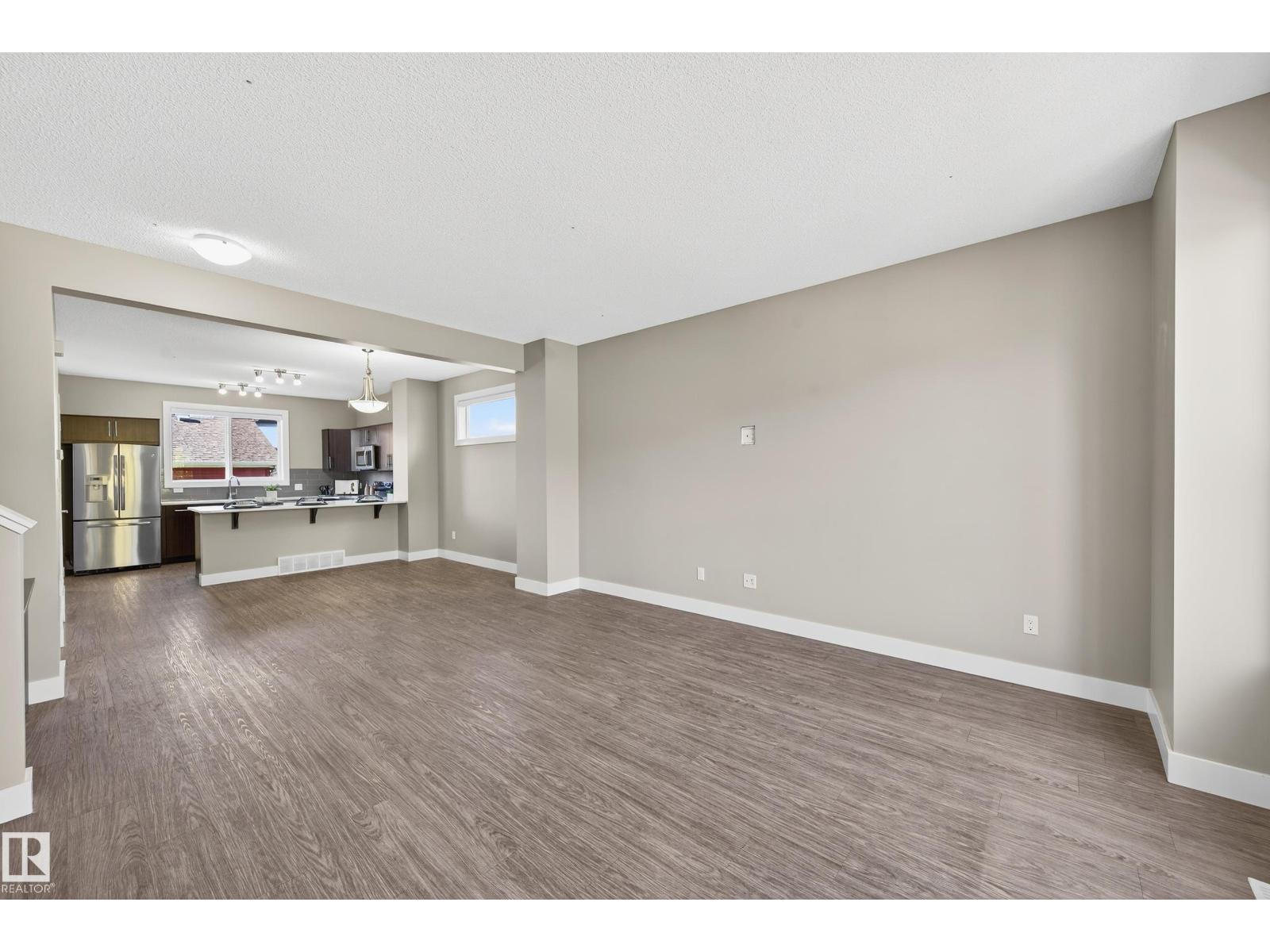 2126 24 St Nw, Edmonton, Alberta  T6T 0Y4 - Photo 8 - E4462261