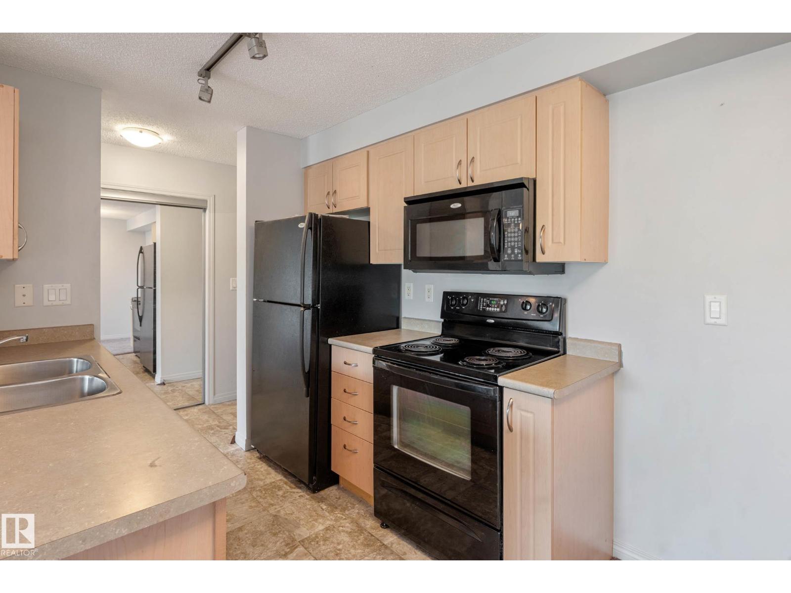 #319 13907 136 St Nw, Edmonton, Alberta  T6V 1Y5 - Photo 2 - E4464877