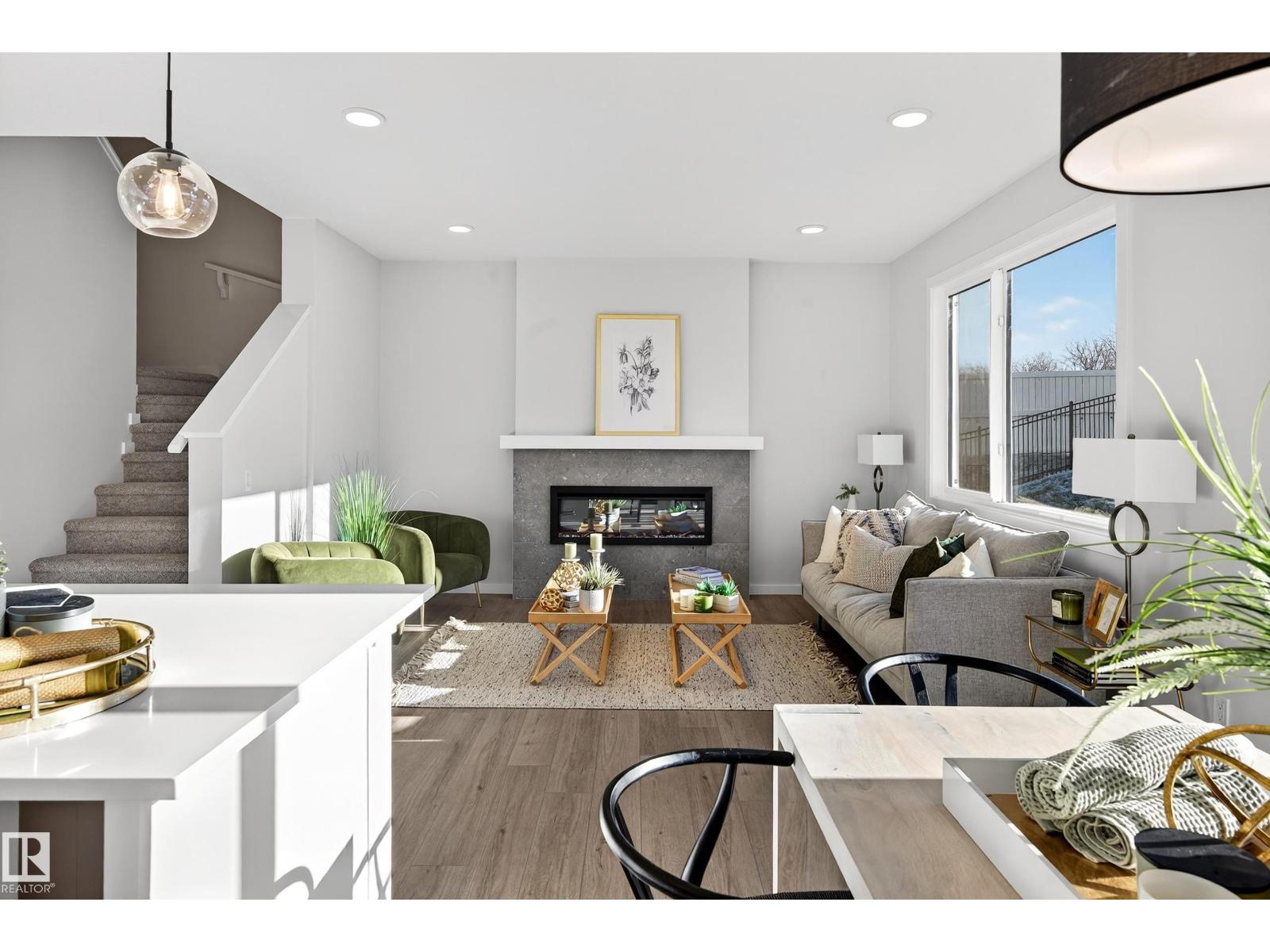 105 Stonehouse Wy, Leduc, Alberta  T9E 1R1 - Photo 6 - E4466264