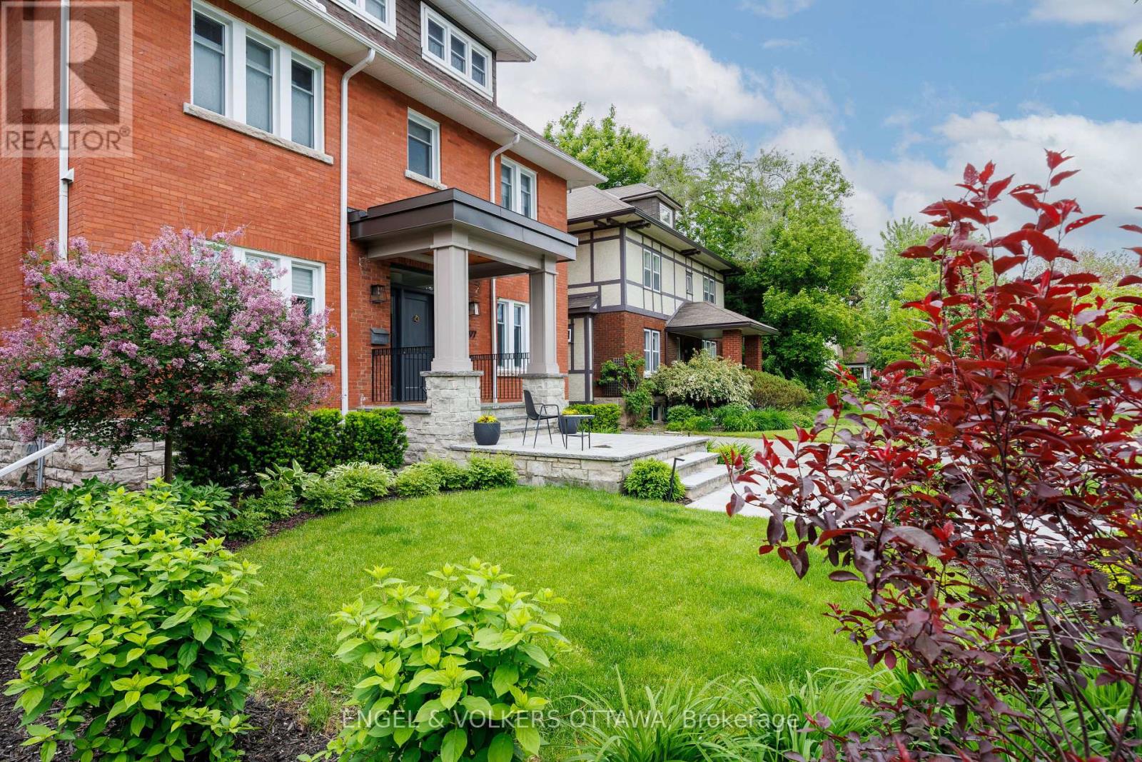 297 Clemow Avenue, Ottawa, Ontario K1S 2B7 - Photo 3 - X12583664