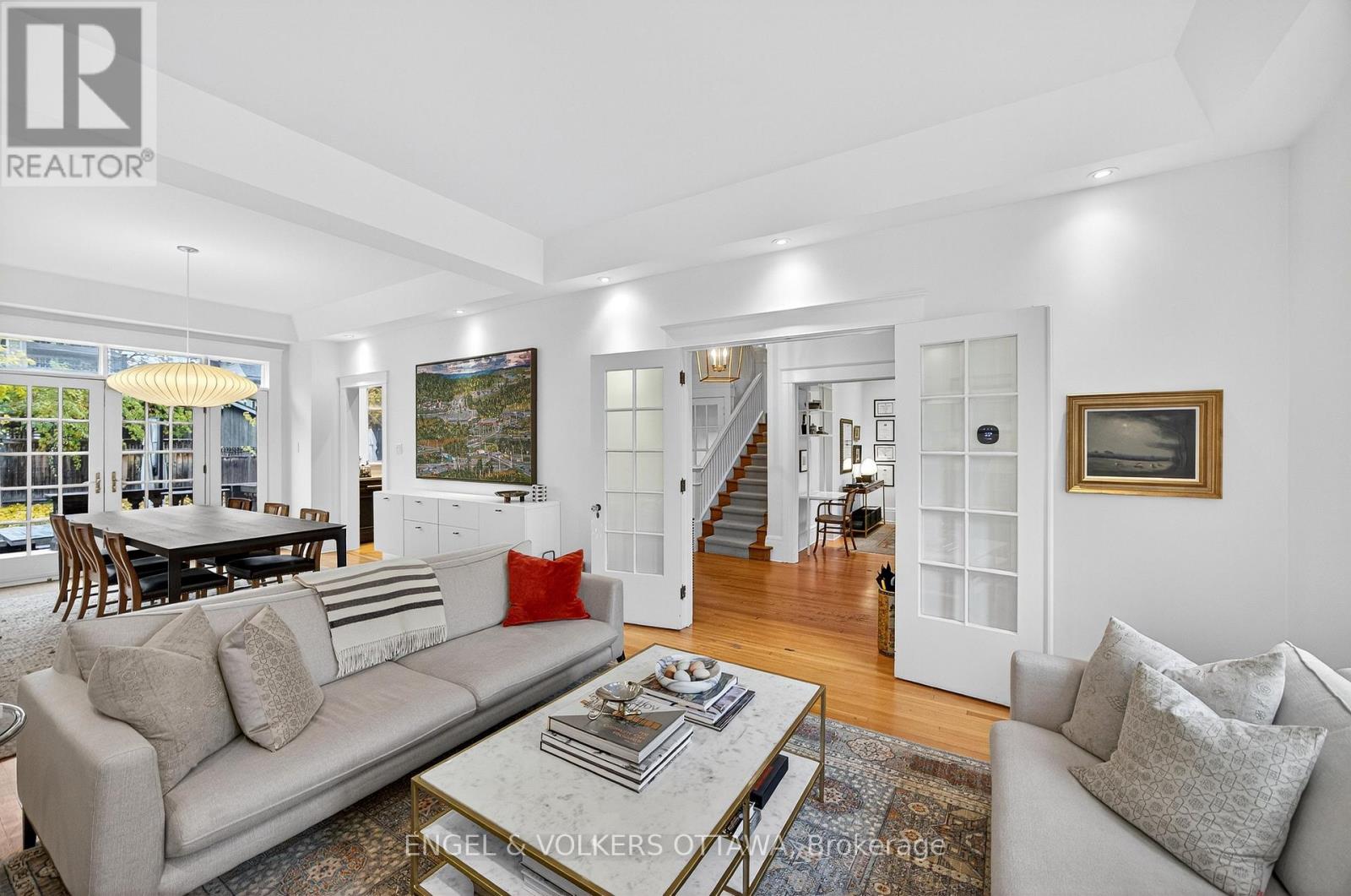 297 Clemow Avenue, Ottawa, Ontario K1S 2B7 - Photo 9 - X12583664