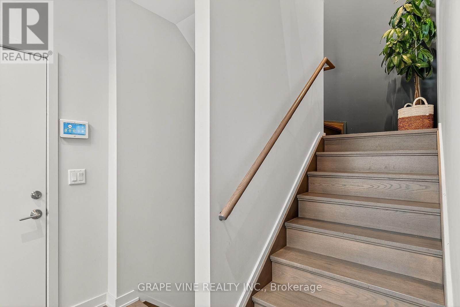 145 Larimar Circle, Ottawa, Ontario K1X 0B6 - Photo 17 - X12583696